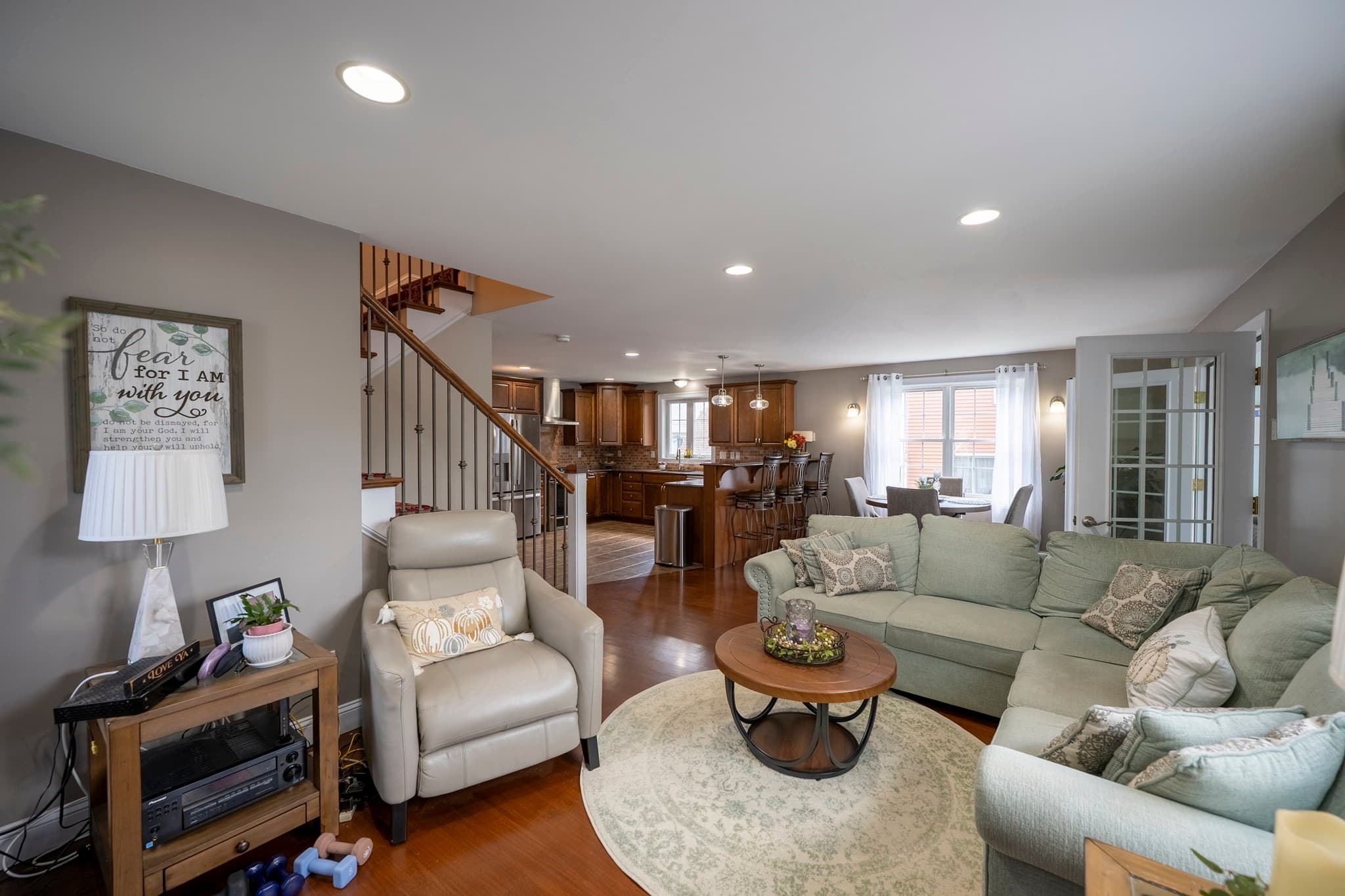 Single Family Residence at 31 Burncoat Ln, Leicester MA 01524, photo 16 of 38