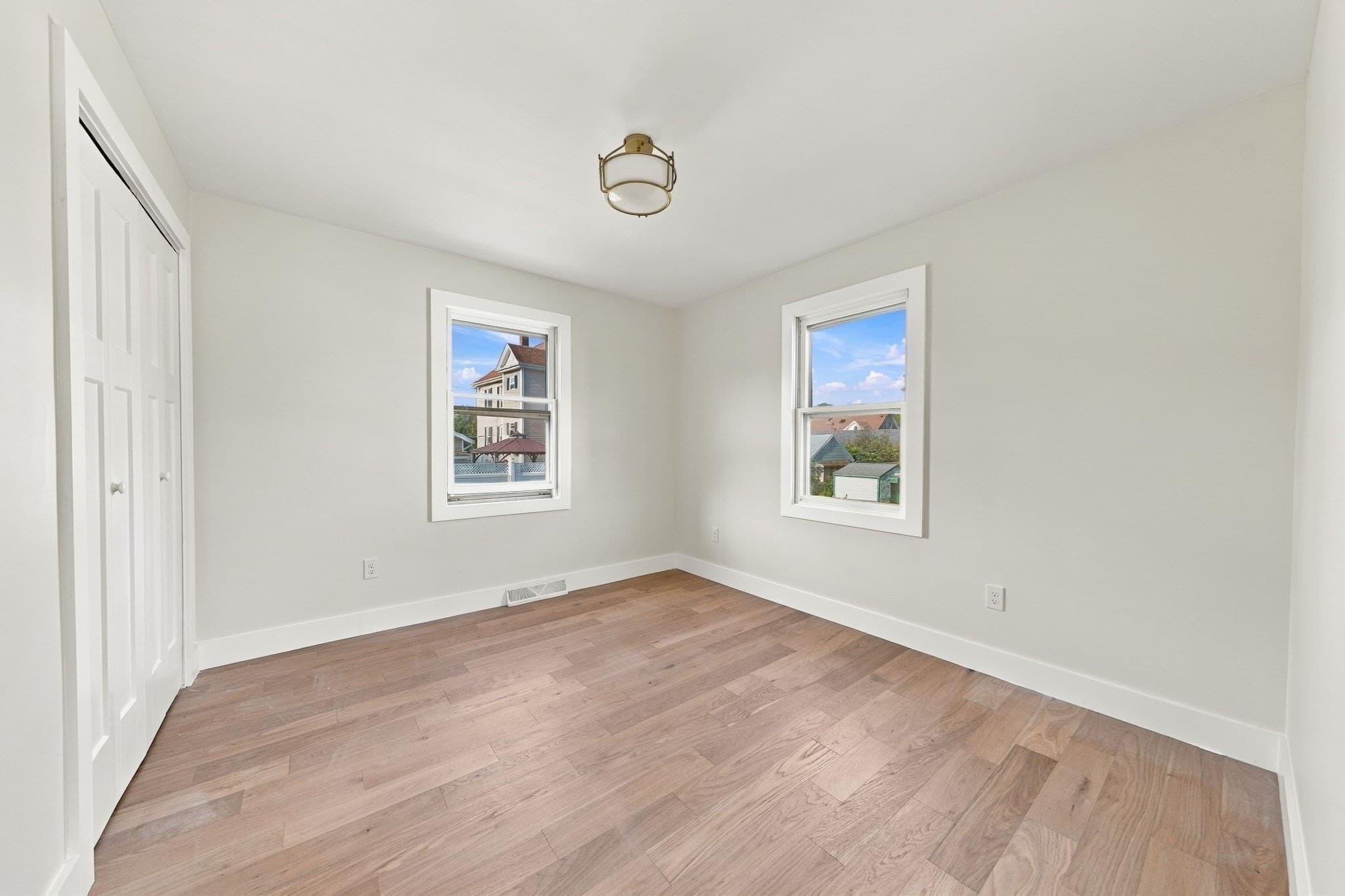 Single Family Residence at 26 Gorham St, Dartmouth MA 02748, Dartmouth, photo 19 of 25