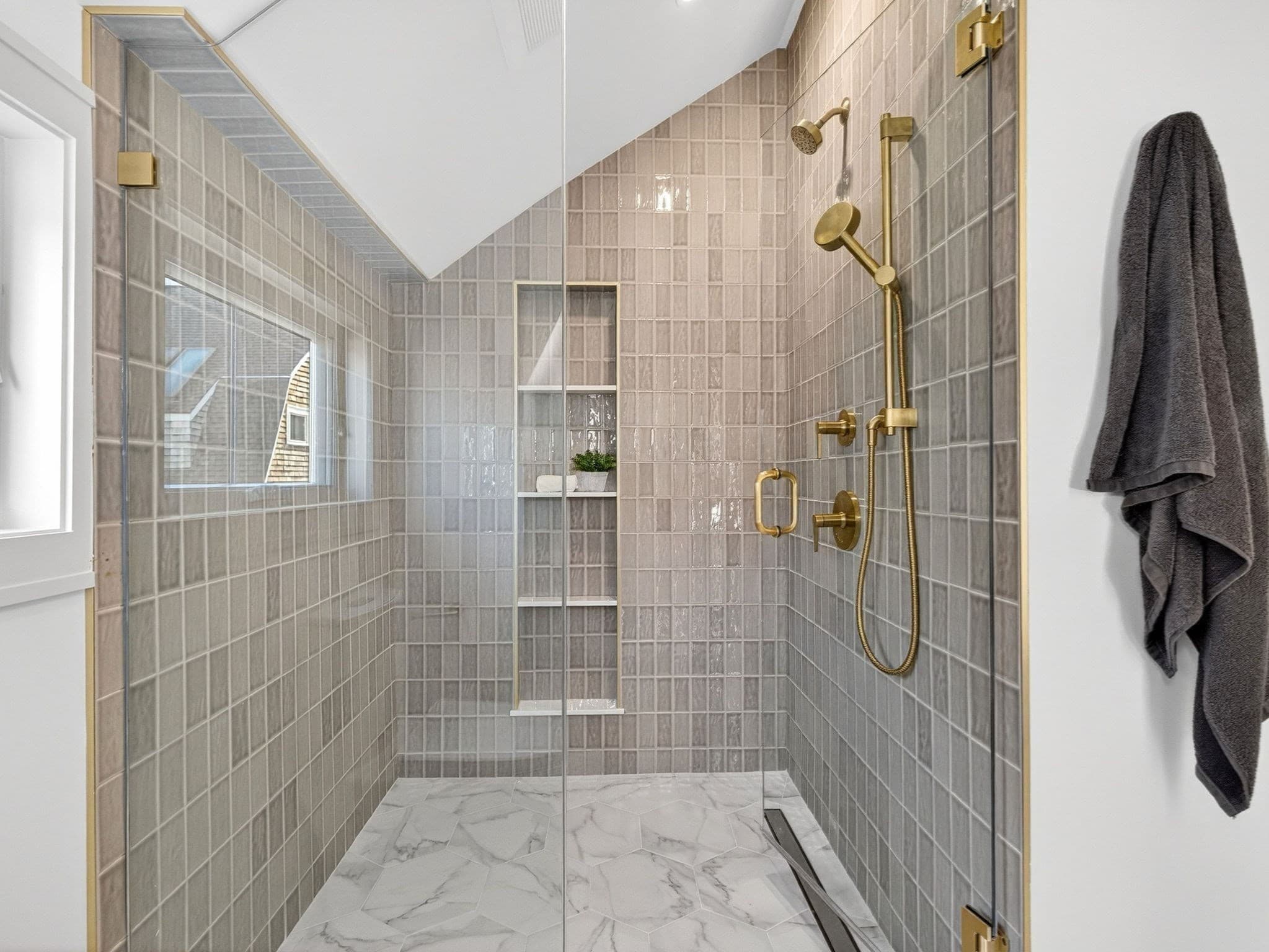 Condominium at 202 Powder House Blvd # 2, Somerville MA 02144, Somerville, photo 17 of 30
