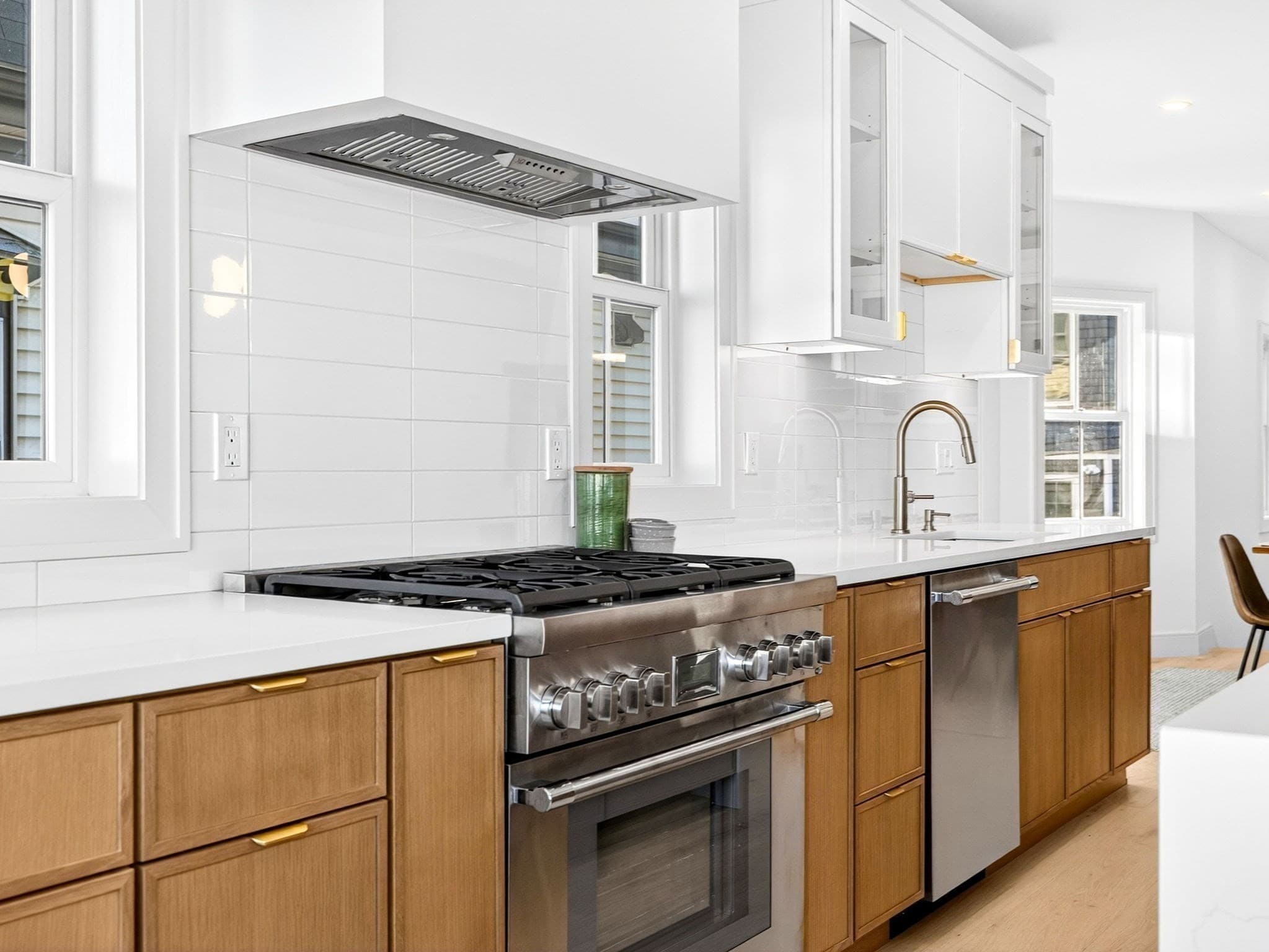Condominium at 202 Powder House Blvd # 2, Somerville MA 02144, Somerville, photo 3 of 30