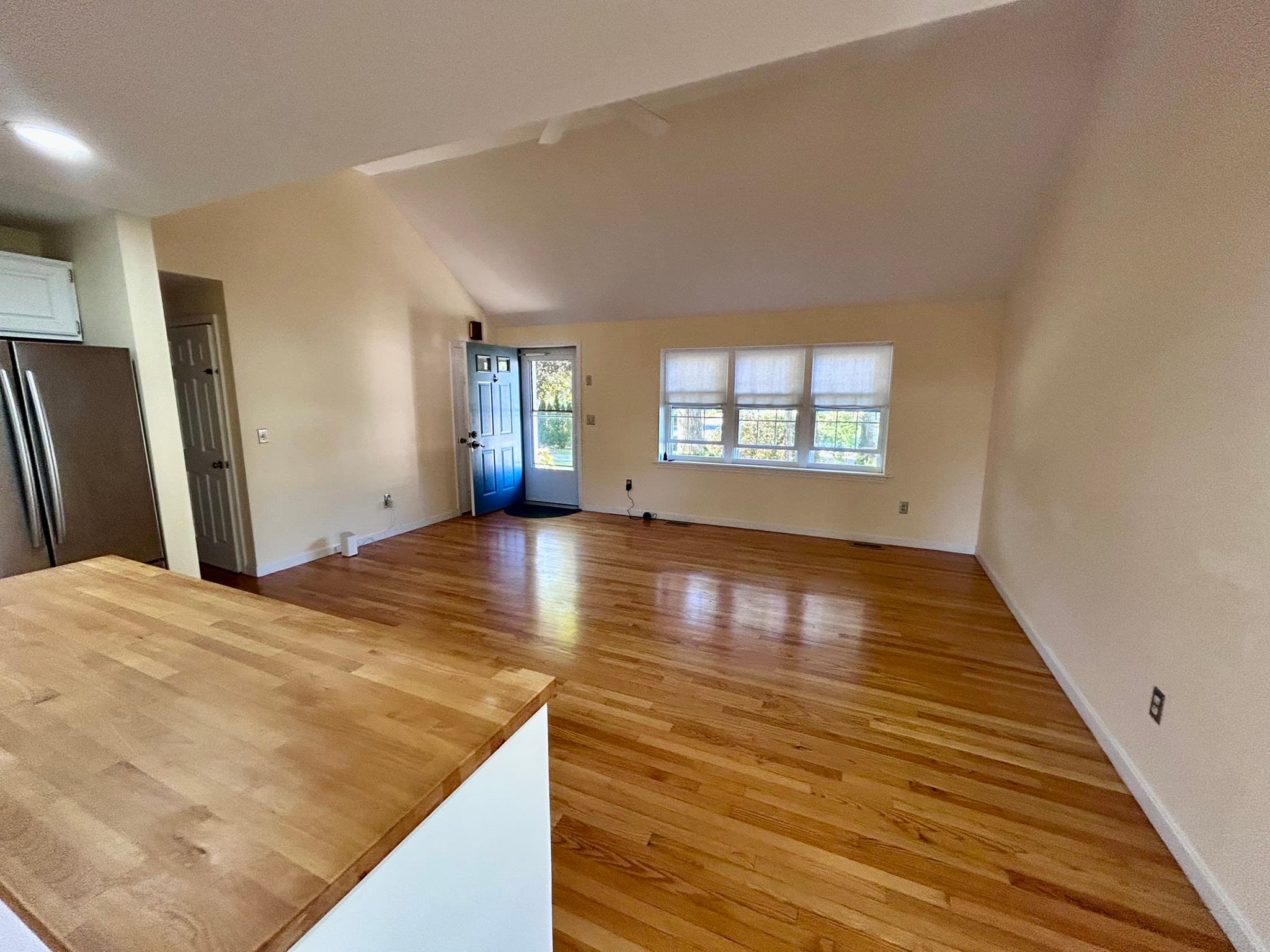 Single Family Residence at 17 Worcester Lane, Barnstable MA 02601, Barnstable, photo 4 of 23