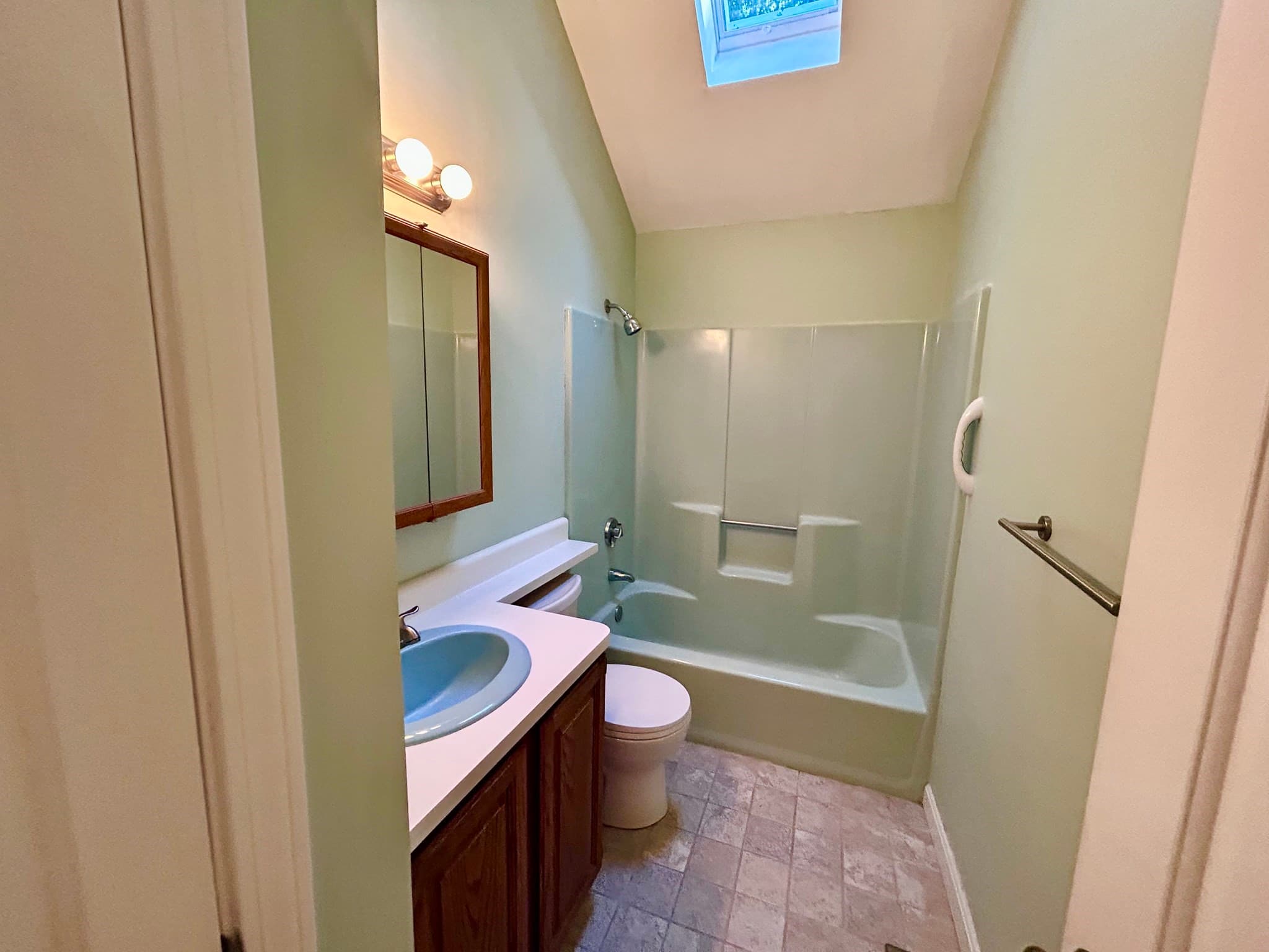 Single Family Residence at 17 Worcester Lane, Barnstable MA 02601, Barnstable, photo 8 of 23
