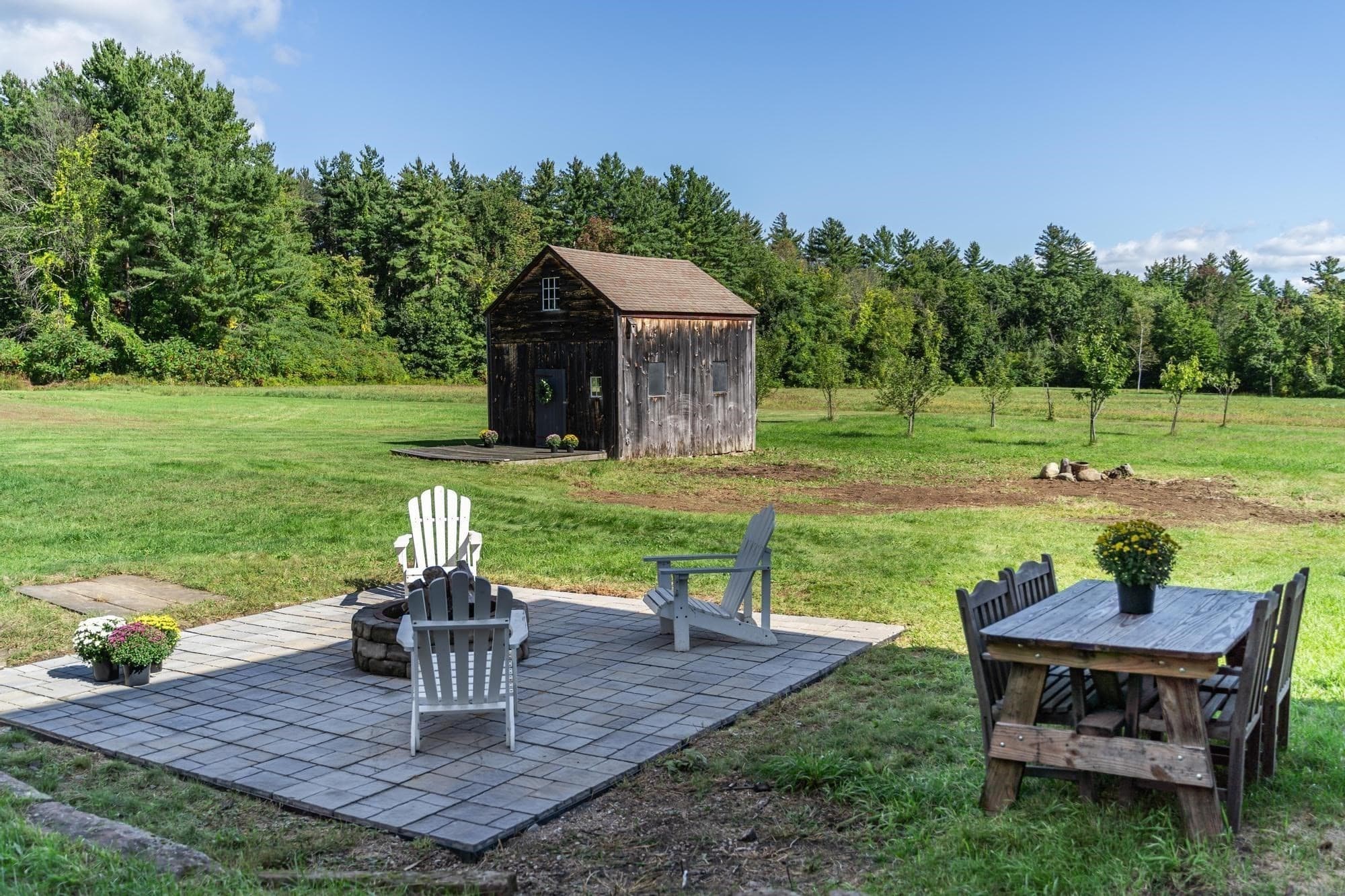 Single Family Residence at 321 Princeton Rd, Sterling MA 01564, Sterling, photo 3 of 36