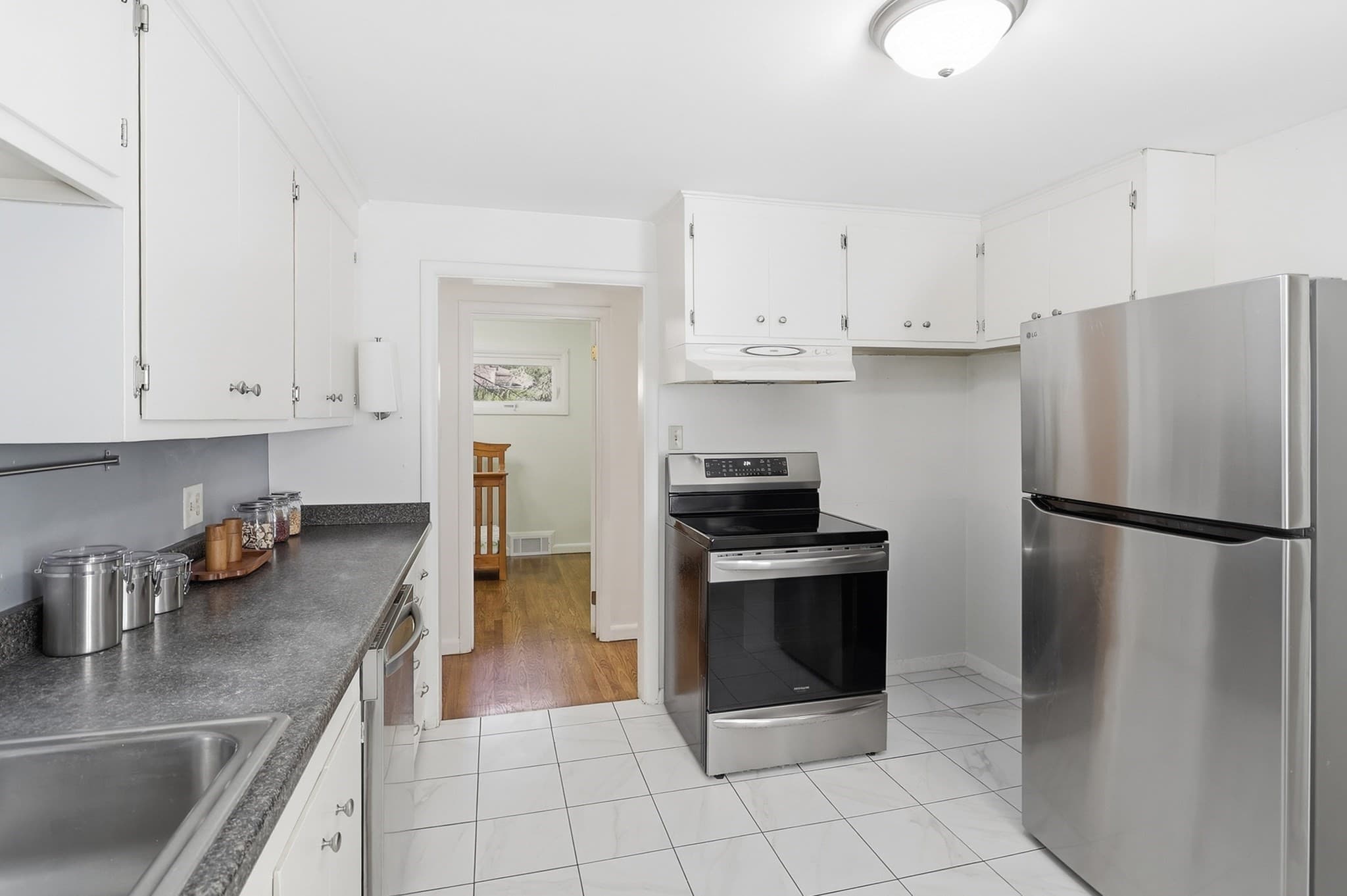 Single Family Residence at 75 Proctor Road, Chelmsford MA 01824, Chelmsford, photo 12 of 28