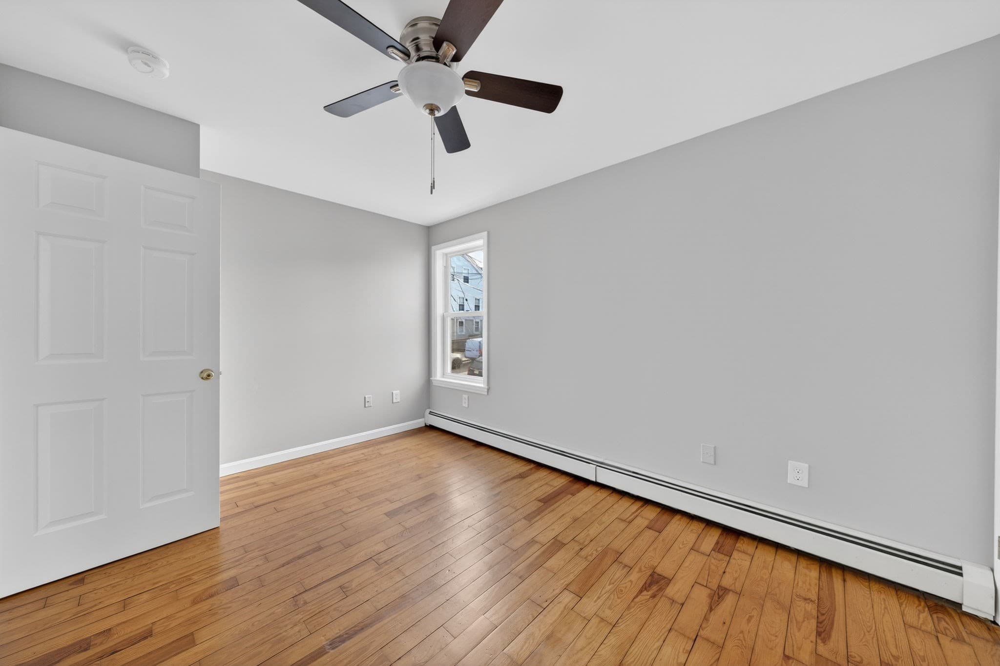 Single Family Residence at 165 Grant St, Fall River MA 02721, Fall River, photo 26 of 37