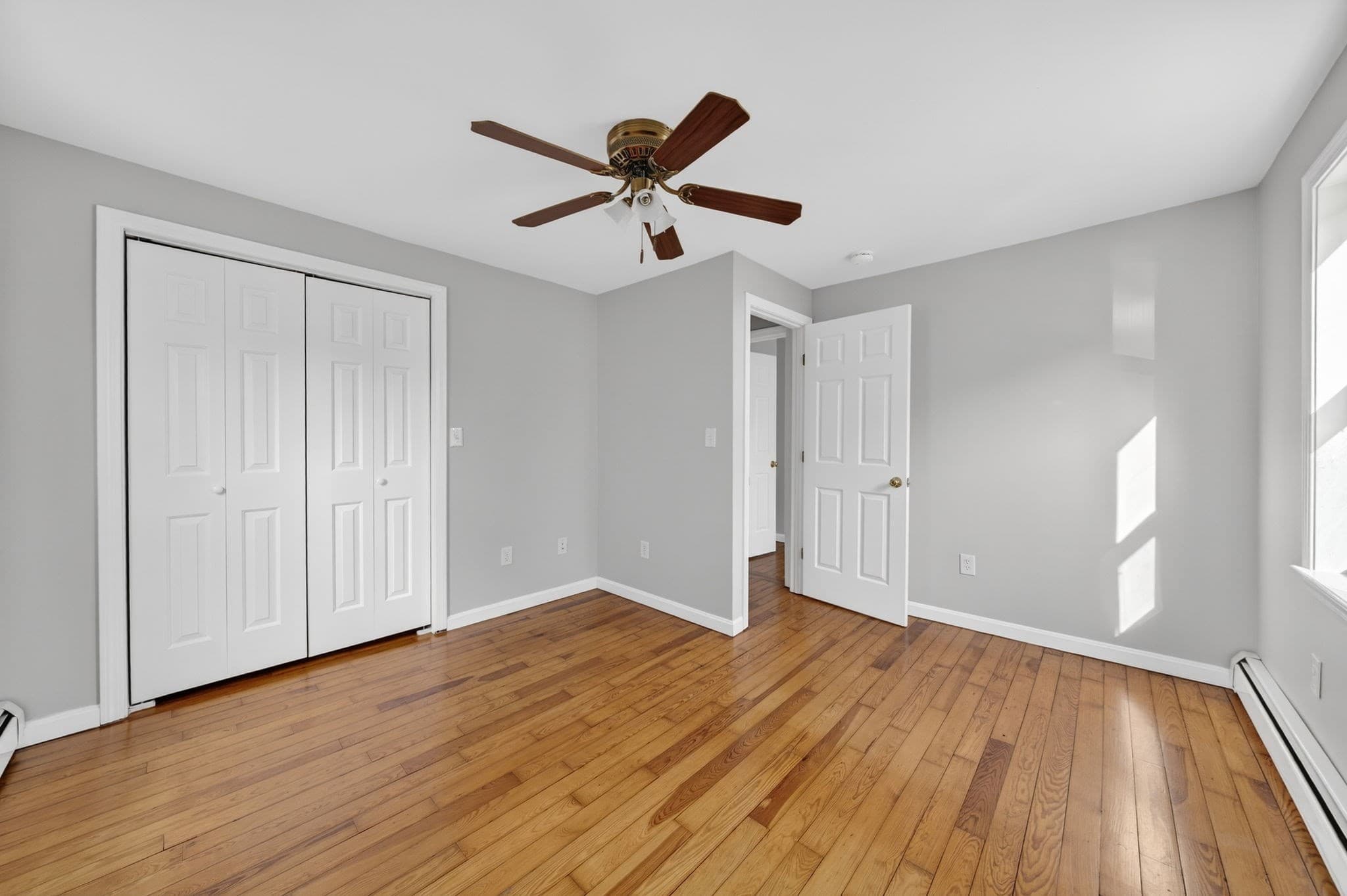Single Family Residence at 165 Grant St, Fall River MA 02721, Fall River, photo 33 of 37
