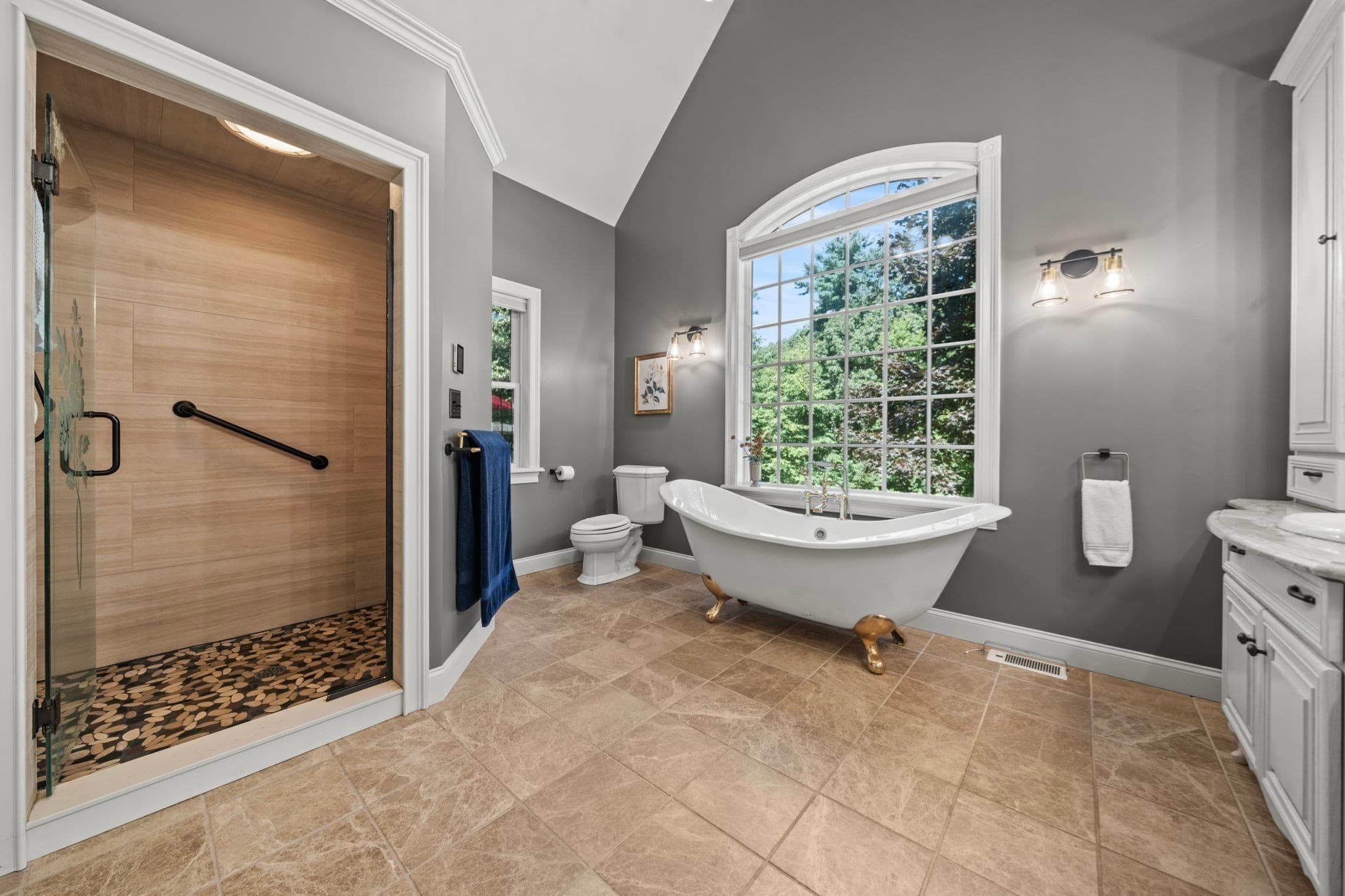 Single Family Residence at 144 Stone Road, East Brookfield MA 01515, photo 12 of 42