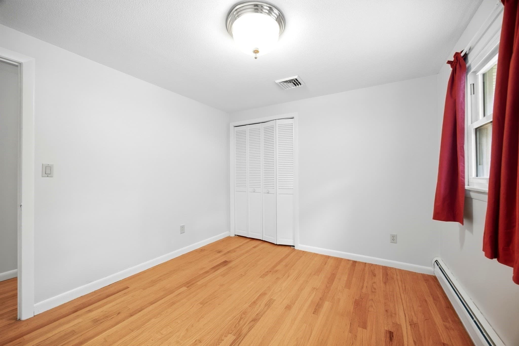 Single Family Residence at 2 Drake Lane, Holyoke MA 01040, Holyoke, photo 16 of 27