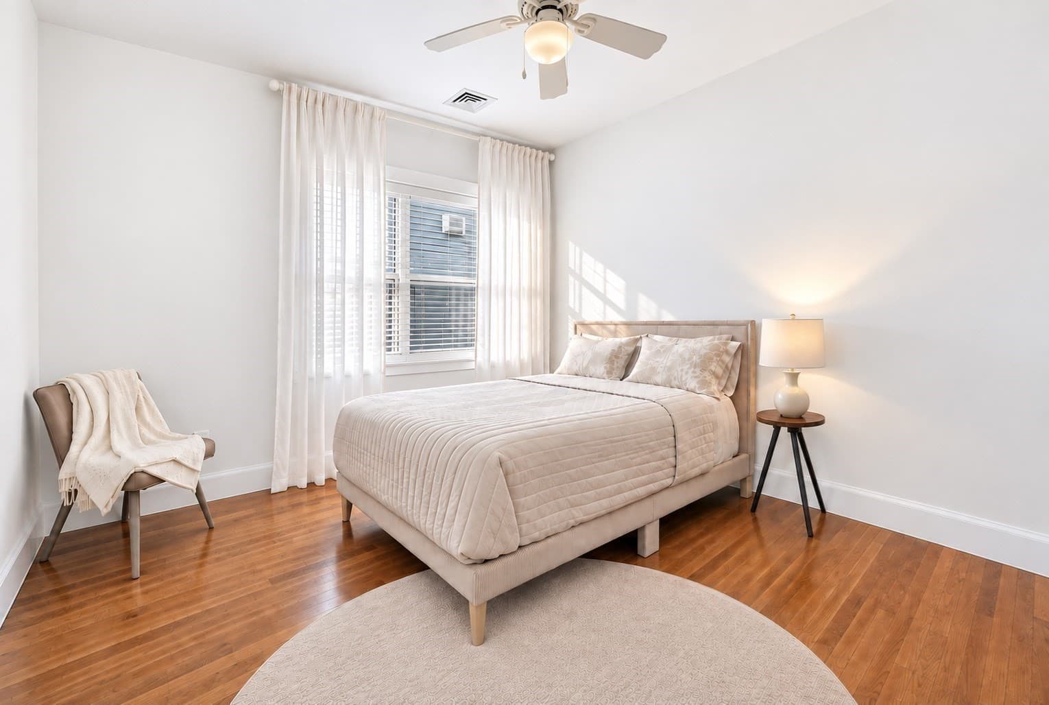 Condominium at 106 Walnut St # 4, Somerville MA 02145, Somerville, photo 17 of 29