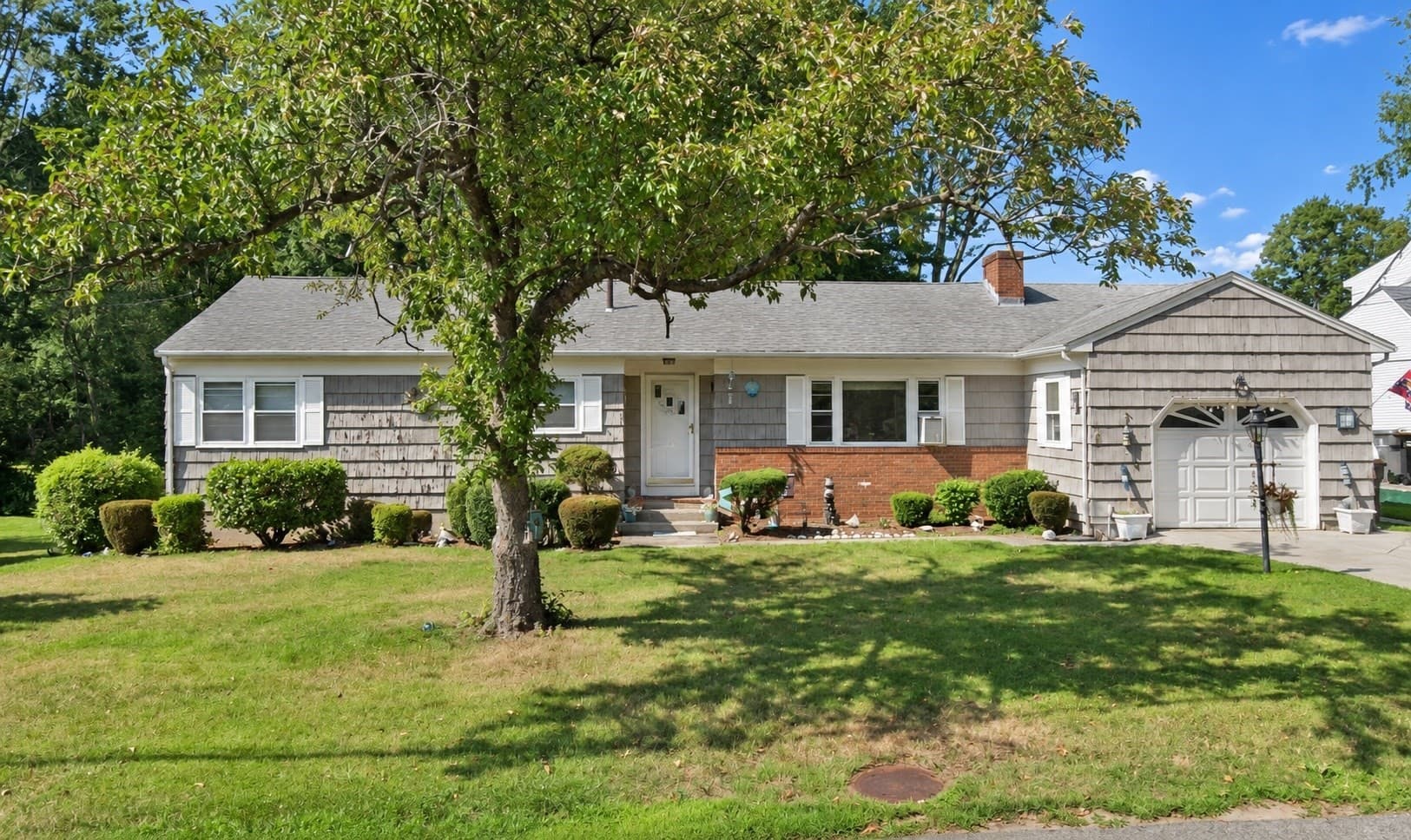 25 Ransom Rd, Framingham MA 01702