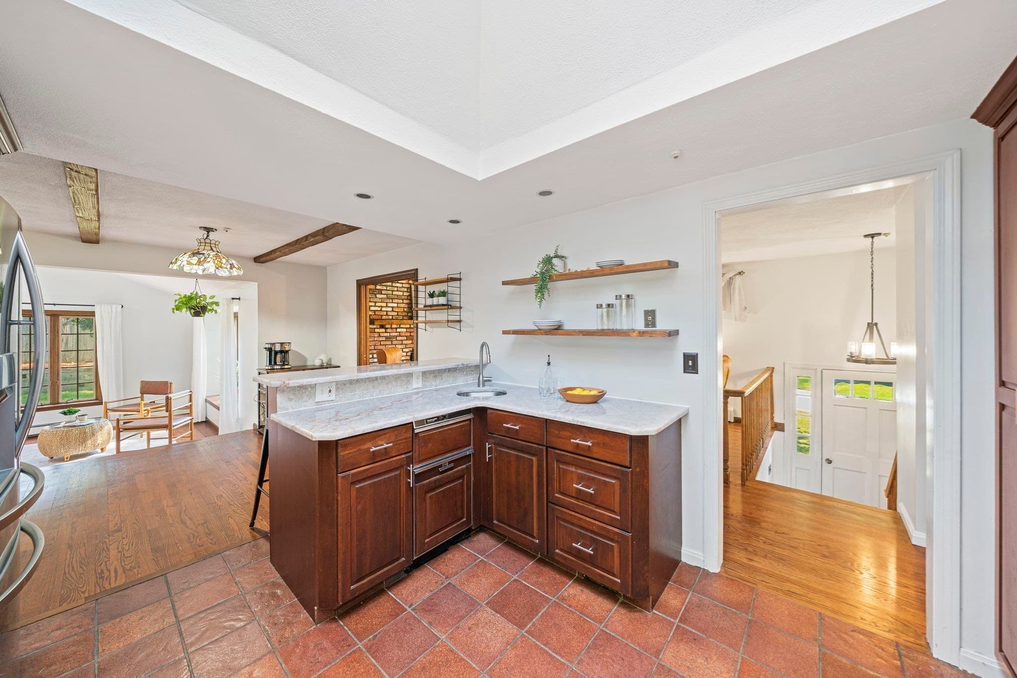 Single Family Residence at 5 Cowdrey Ln, Acton MA 01720, Acton, photo 6 of 36