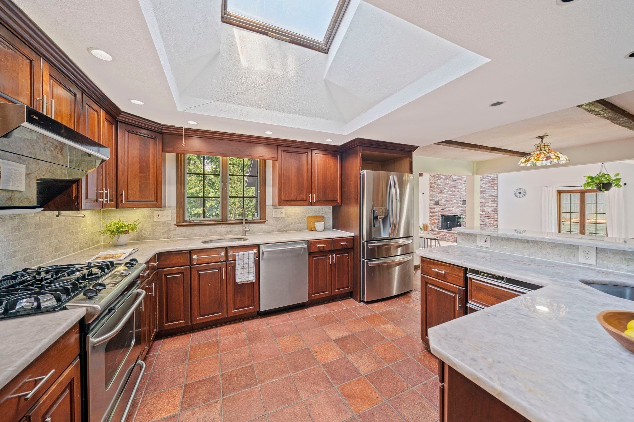Single Family Residence at 5 Cowdrey Ln, Acton MA 01720, Acton, photo 5 of 36