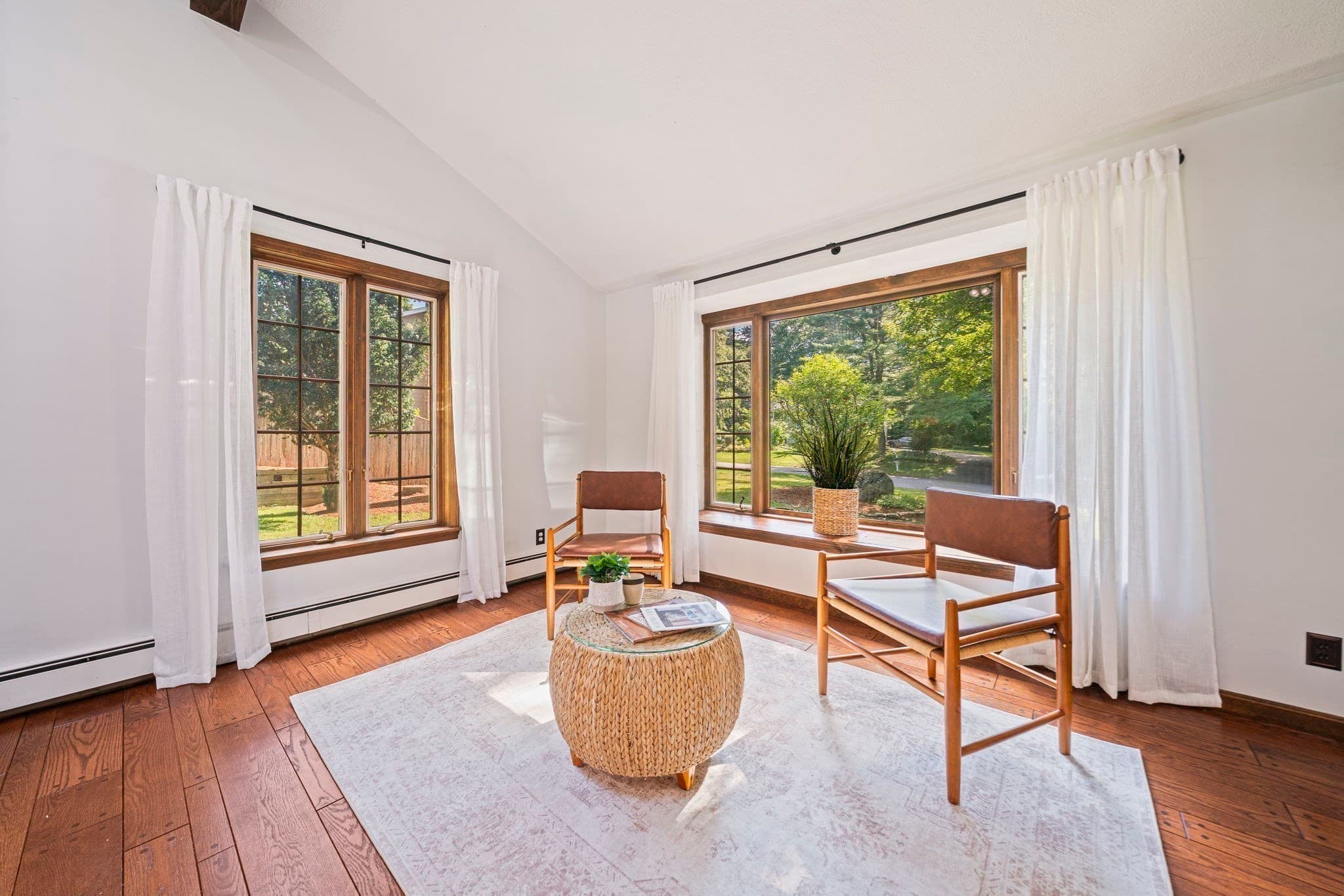 Single Family Residence at 5 Cowdrey Ln, Acton MA 01720, Acton, photo 10 of 36