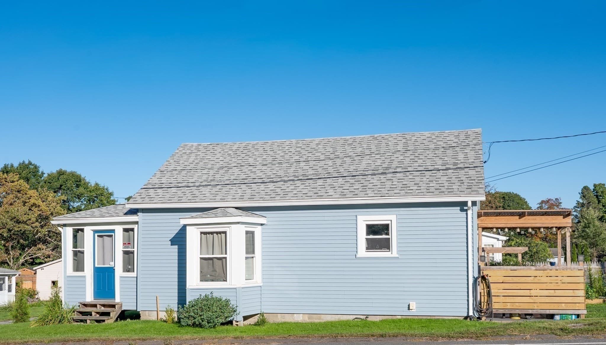 Single Family Residence at 10 Russell Stage Rd, Blandford MA 01008, photo 3 of 31