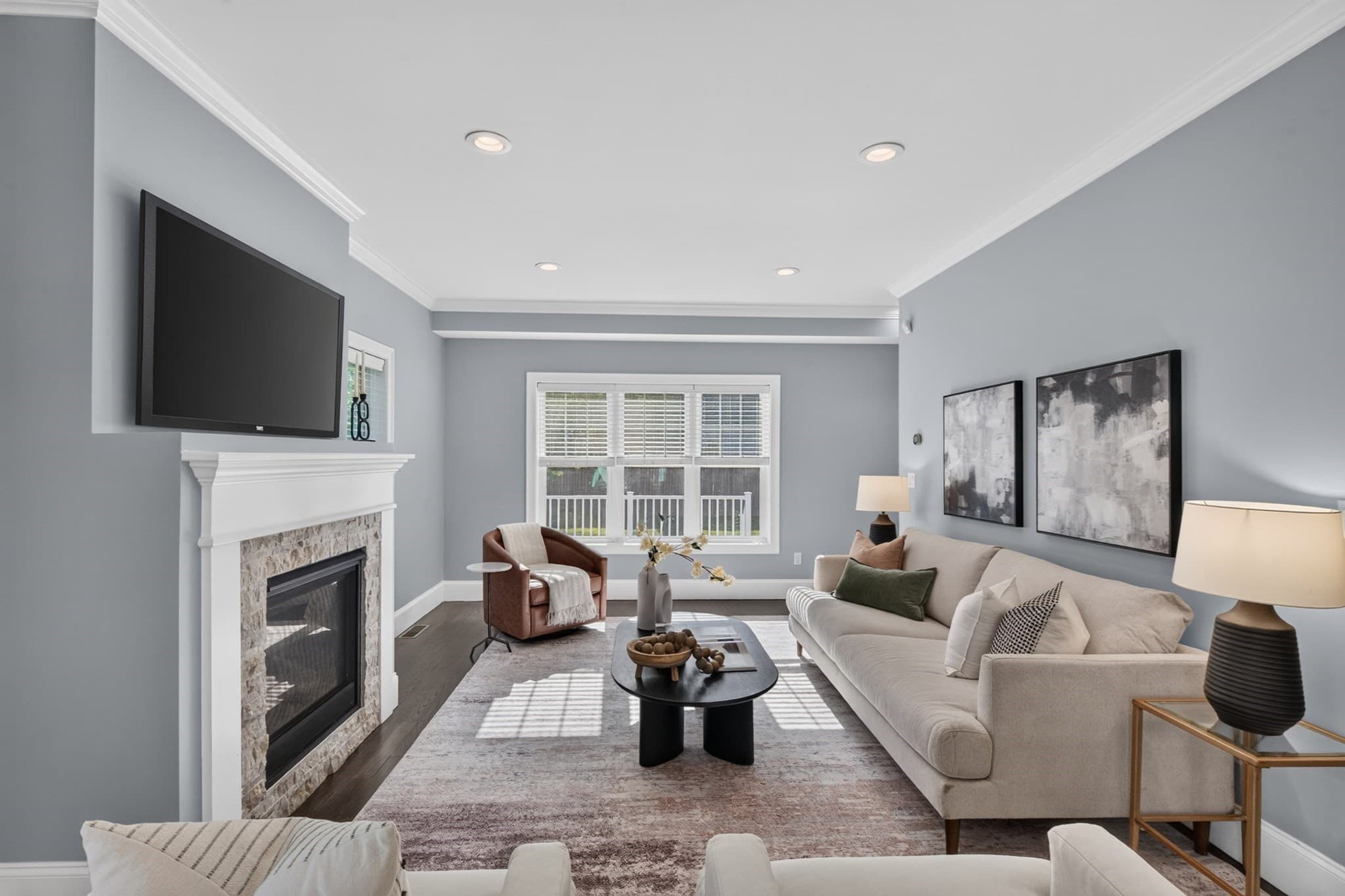 Single Family Residence at 34 Senator Bolling Cir, Boston MA 02124, Boston, photo 3 of 41