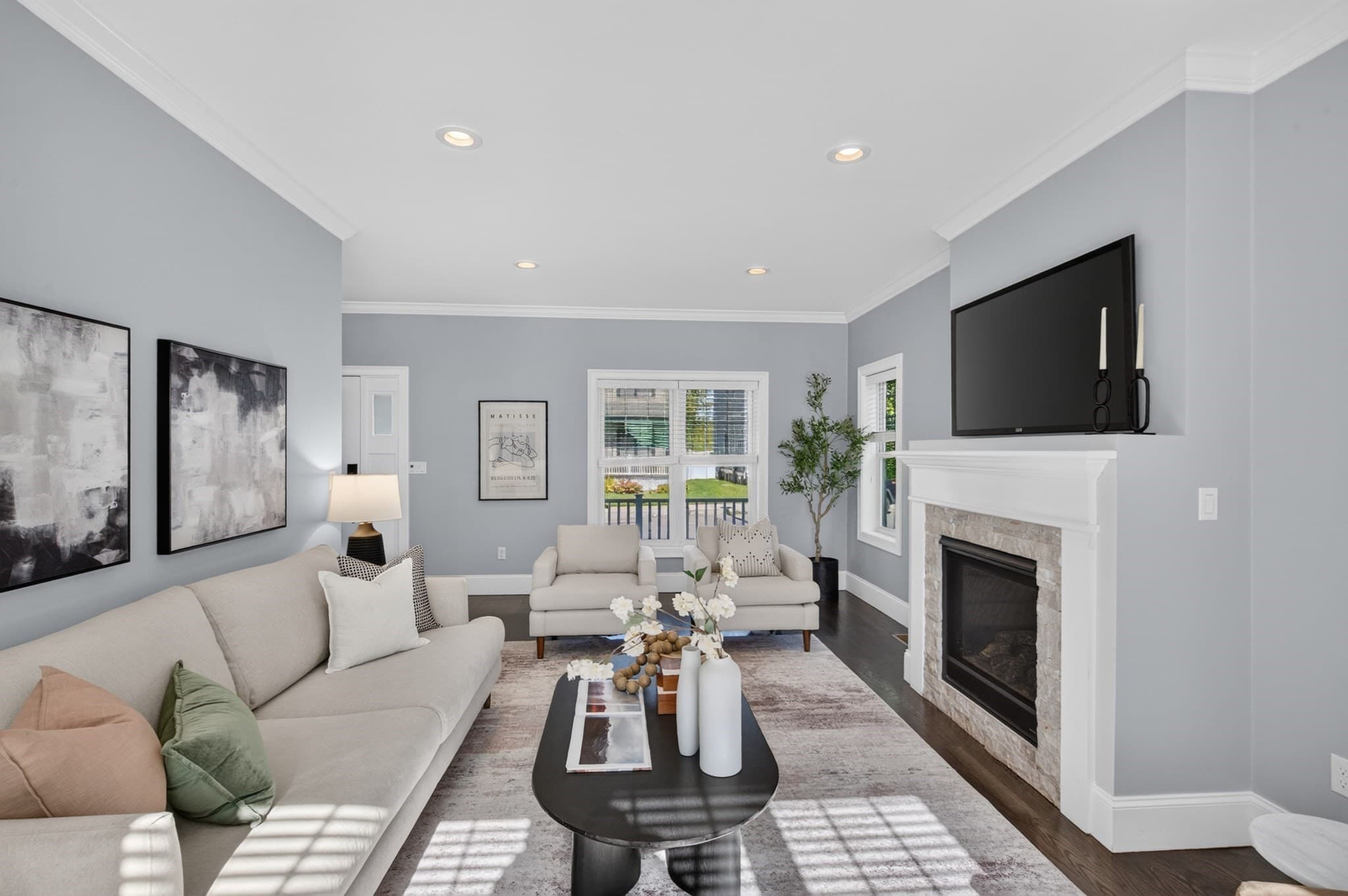 Single Family Residence at 34 Senator Bolling Cir, Boston MA 02124, Boston, photo 5 of 41