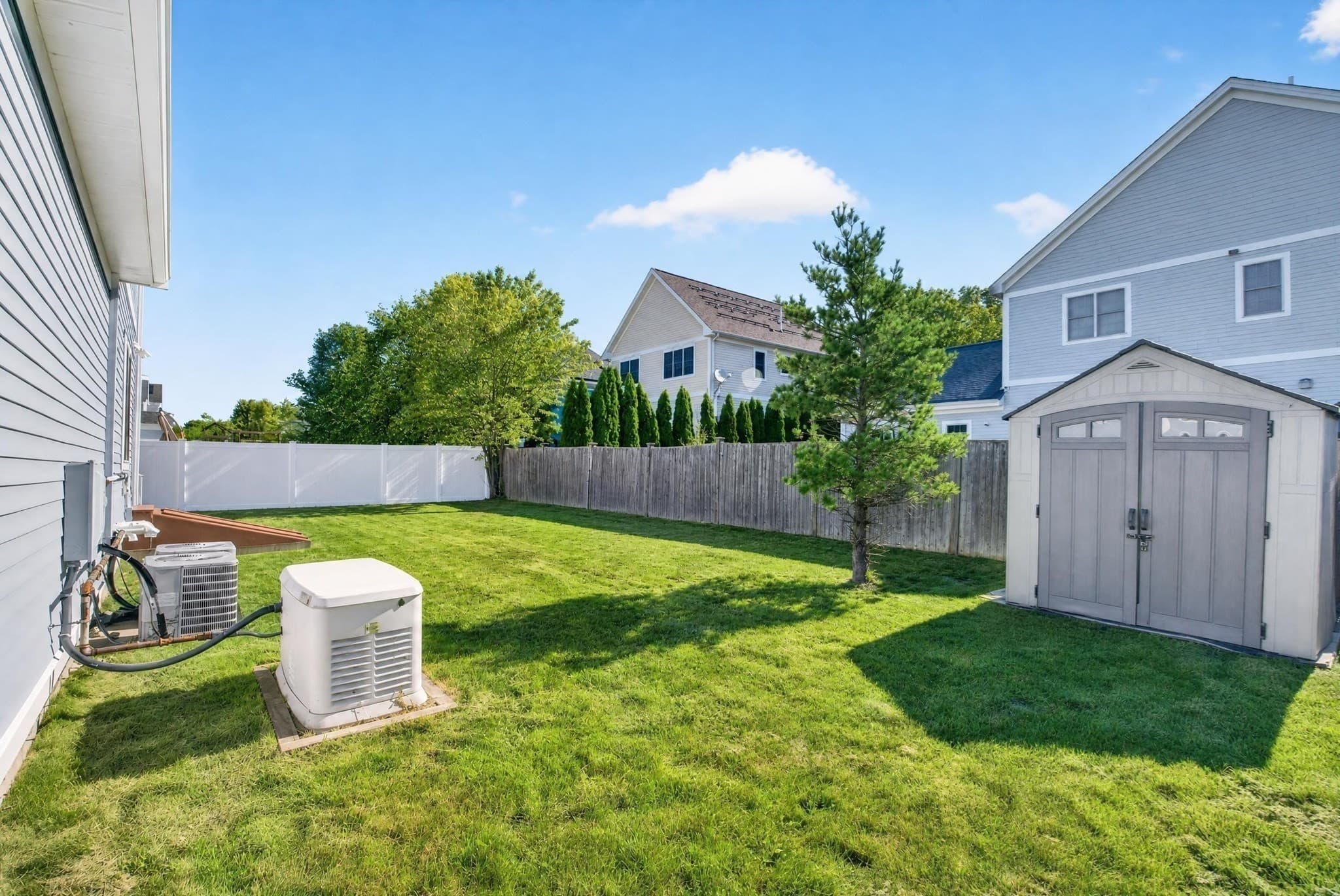 Single Family Residence at 34 Senator Bolling Cir, Boston MA 02124, Boston, photo 38 of 41