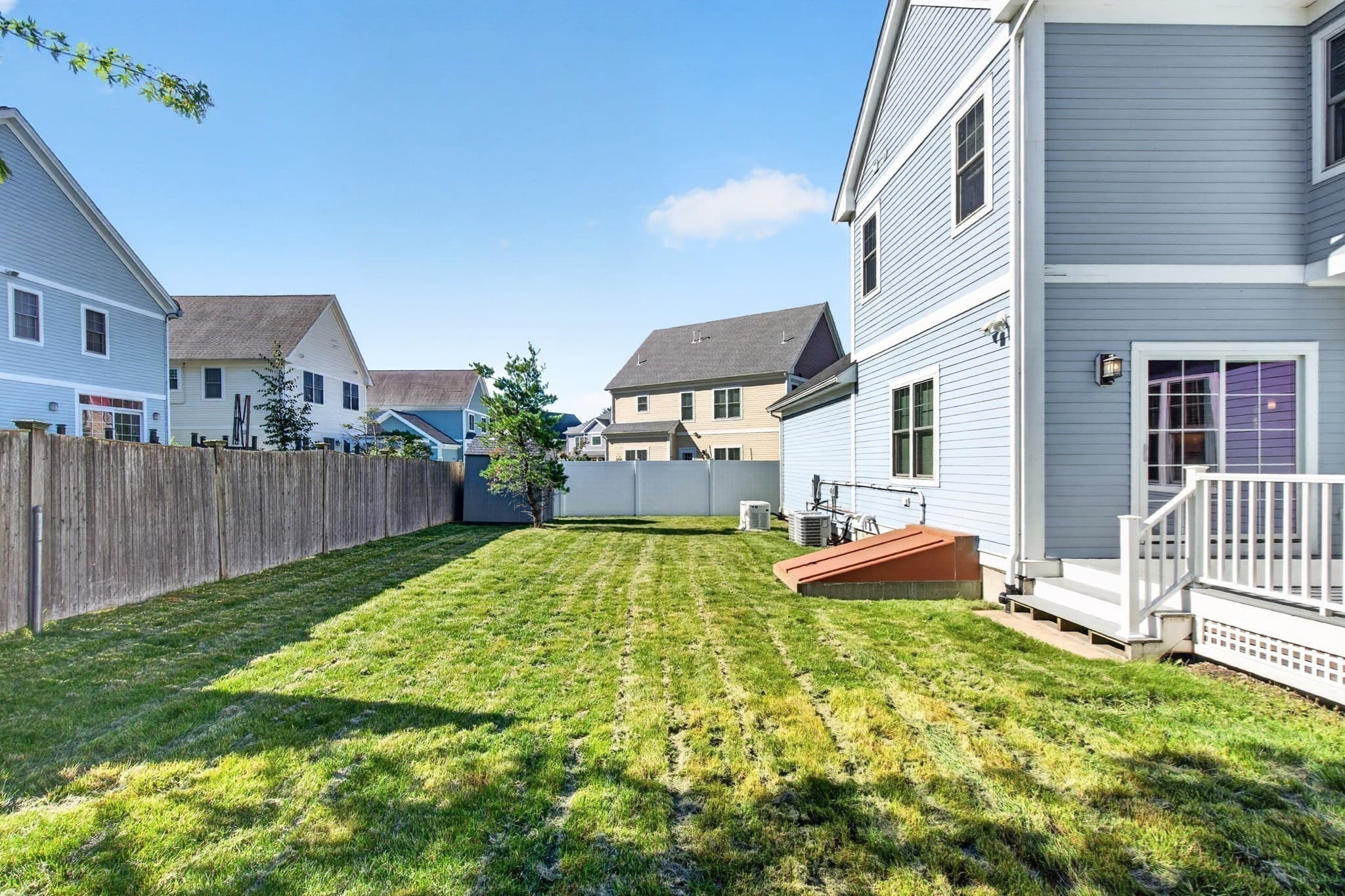 Single Family Residence at 34 Senator Bolling Cir, Boston MA 02124, Boston, photo 37 of 41