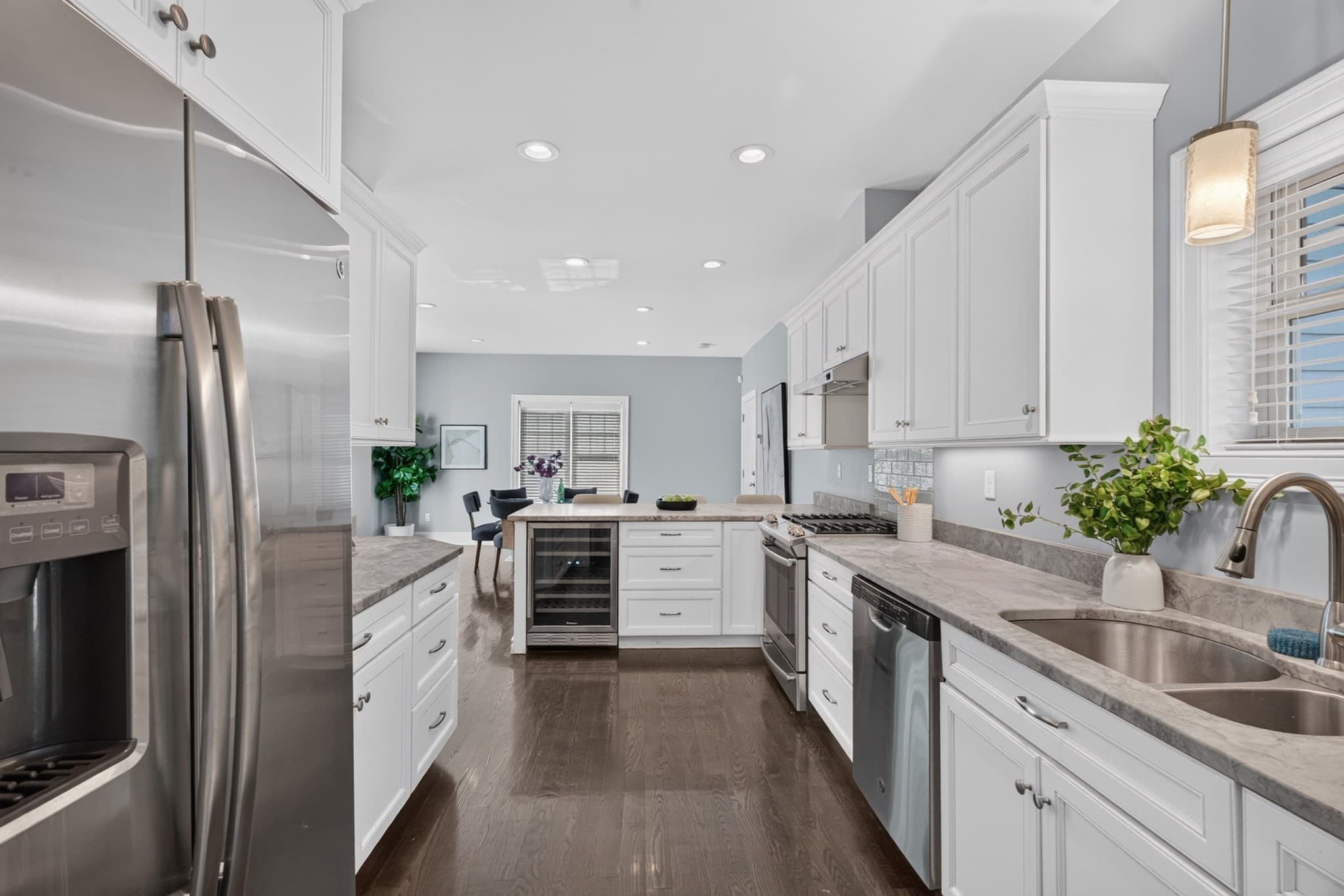 Single Family Residence at 34 Senator Bolling Cir, Boston MA 02124, Boston, photo 11 of 41