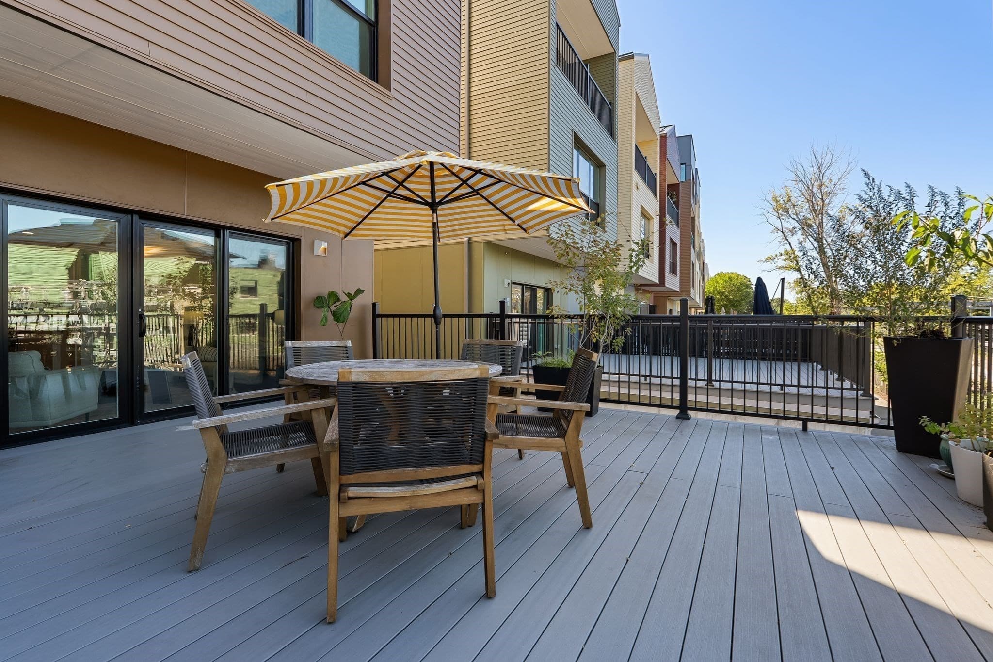 Condominium at 125 Hyde Park Ave # A, Boston MA 02130, Boston, photo 13 of 40
