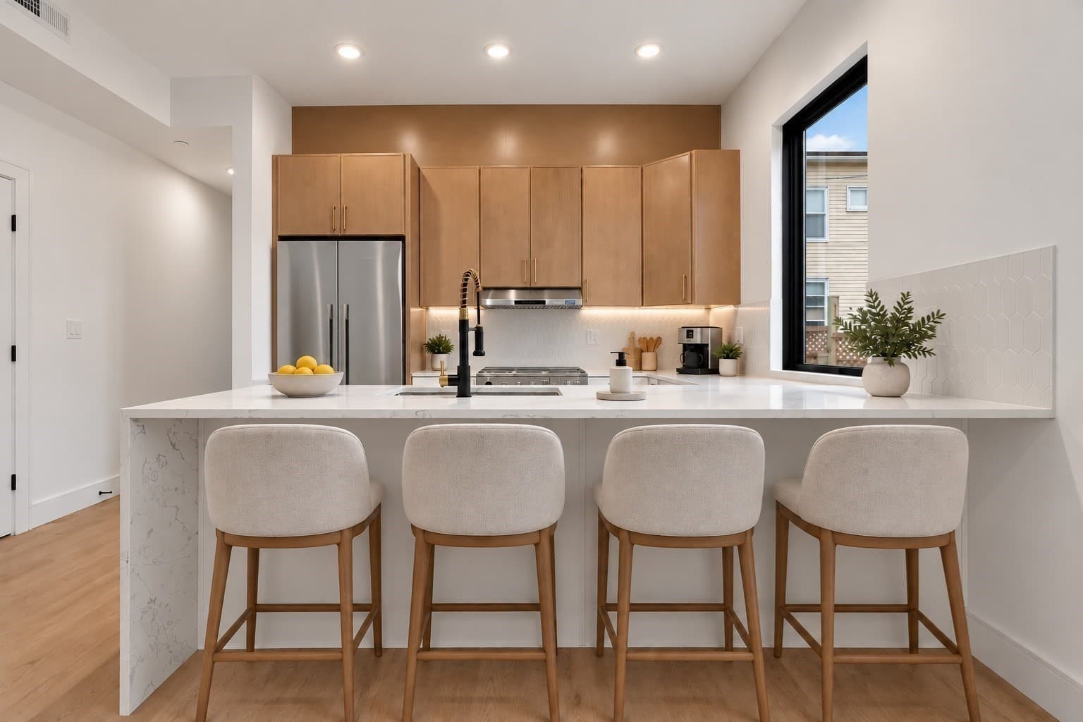 Condominium at 13 Clyde St # A, Somerville MA 02145, Somerville, photo 3 of 14