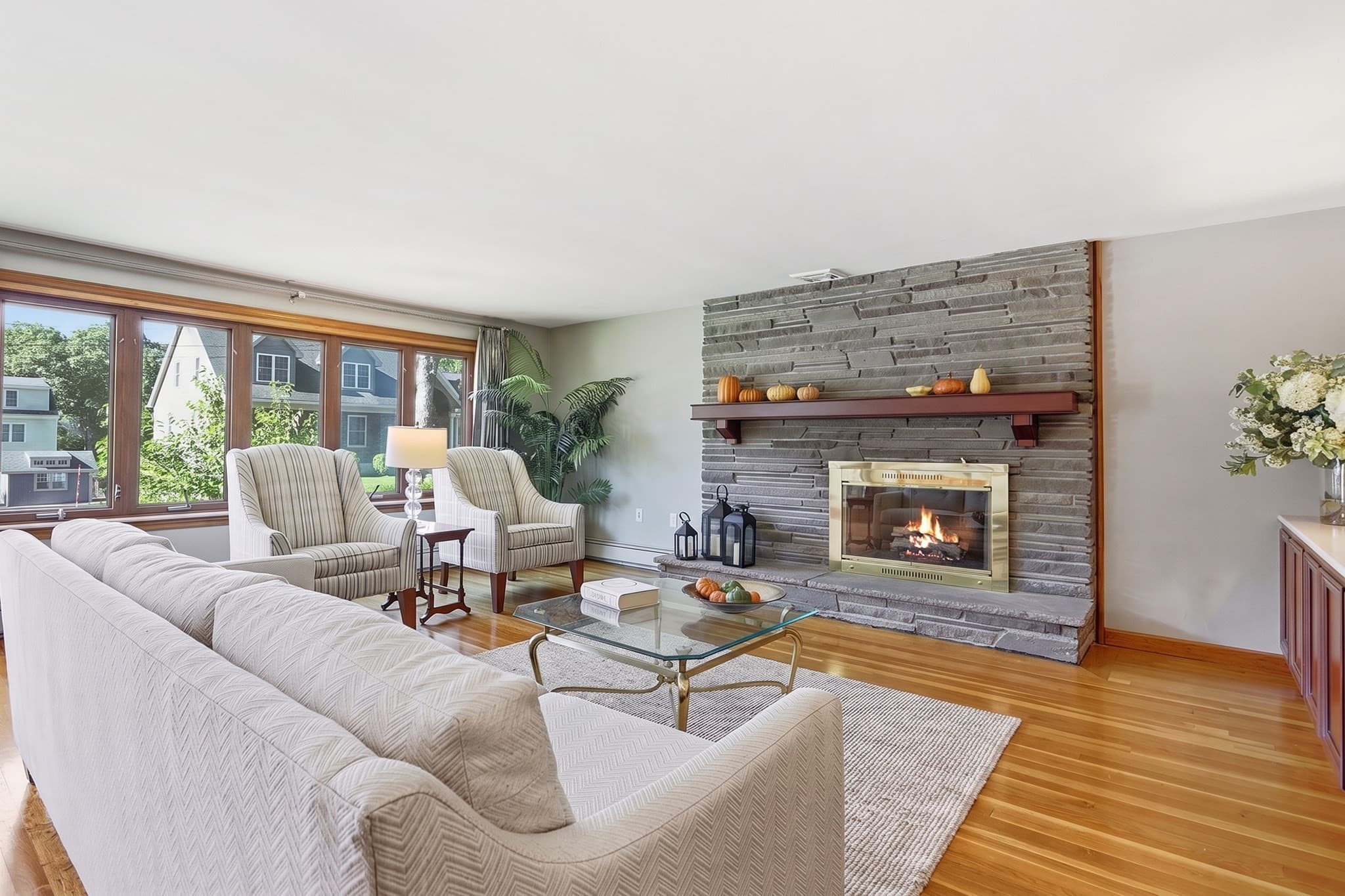 Single Family Residence at 4 Nevada Road, Burlington MA 01803, Burlington, photo 4 of 21