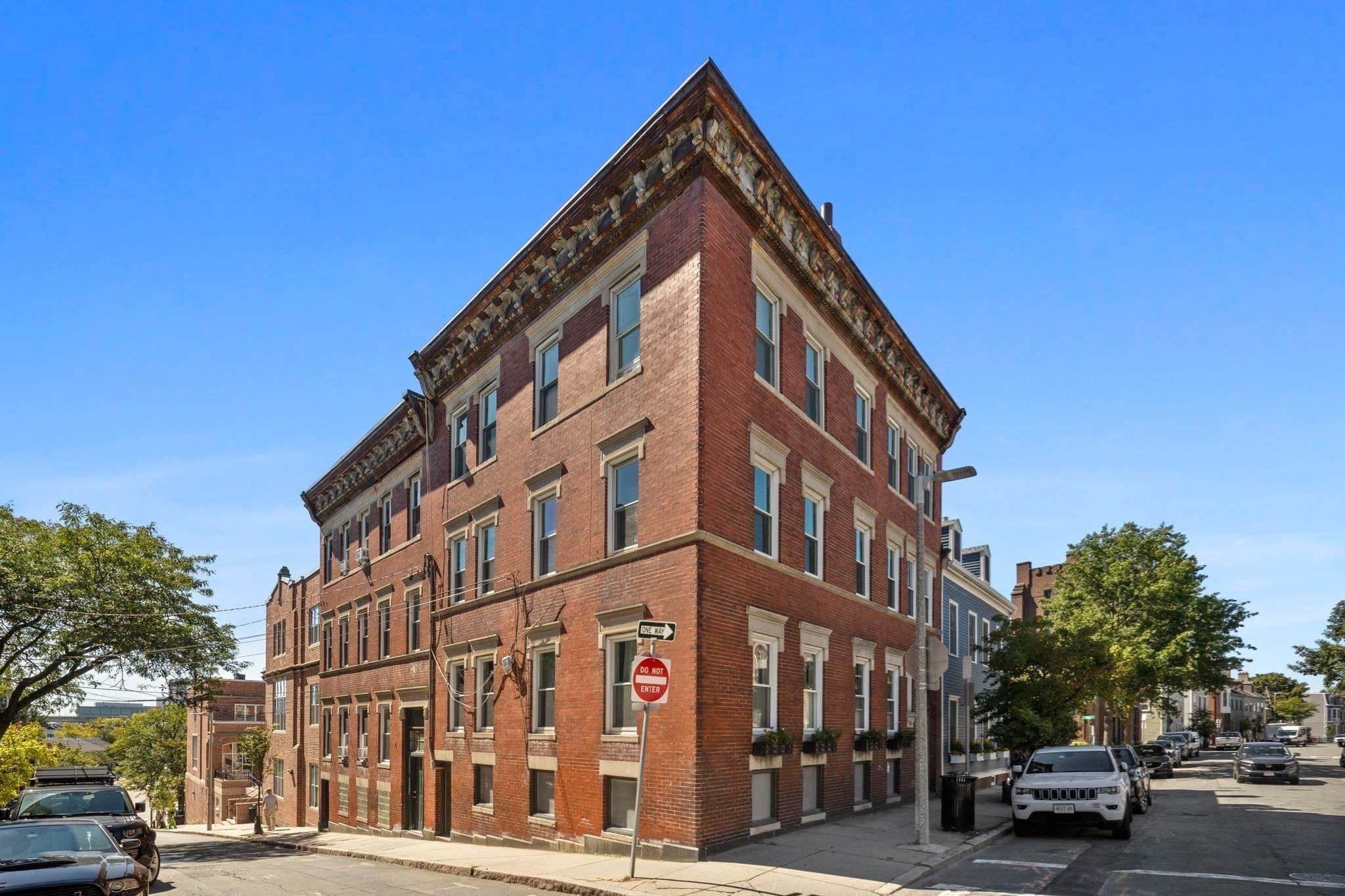 Condominium at 17 Green St # 2, Boston MA 02129, Boston, photo 16 of 17