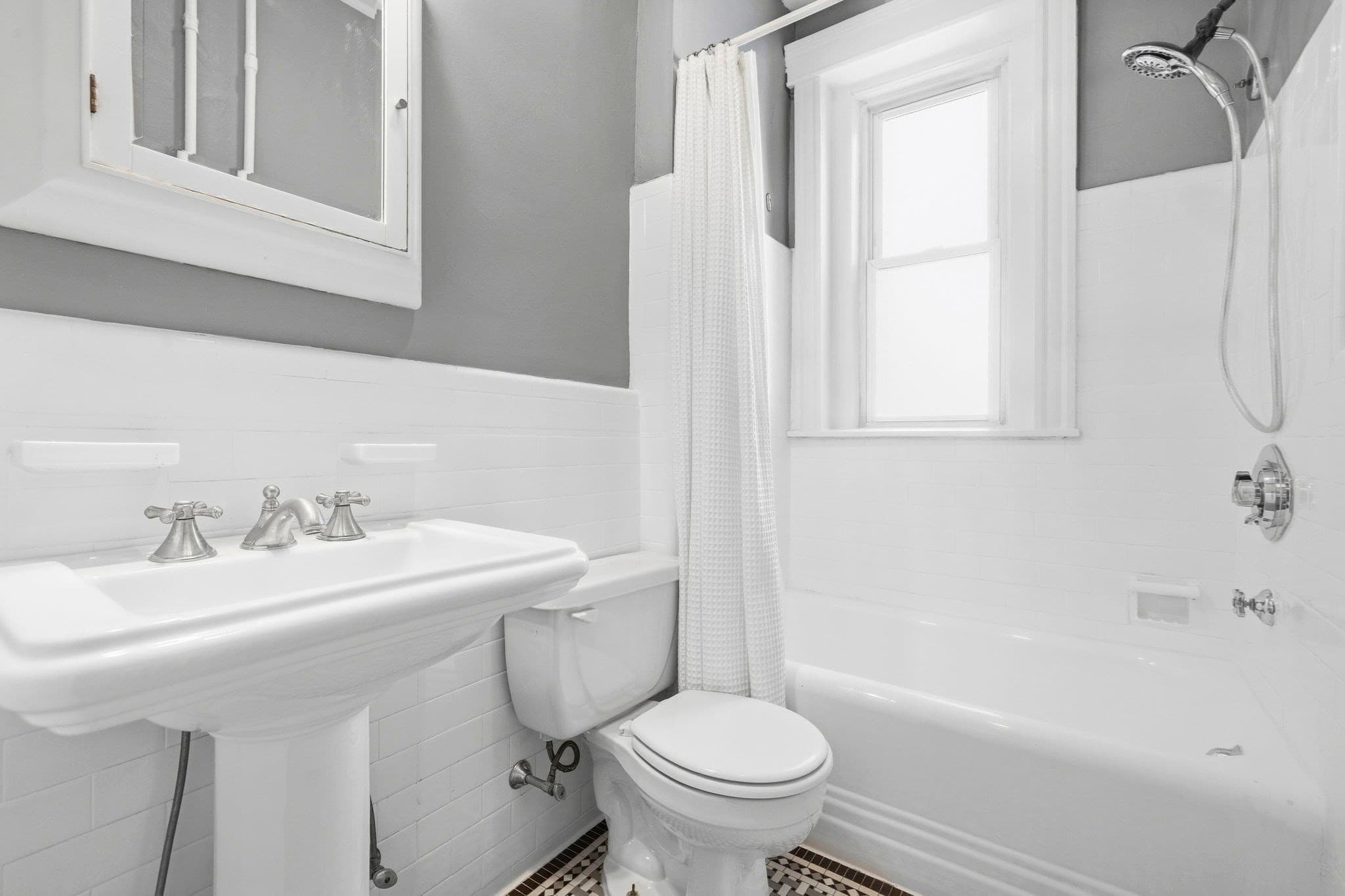 Condominium at 17 Green St # 2, Boston MA 02129, Boston, photo 10 of 17