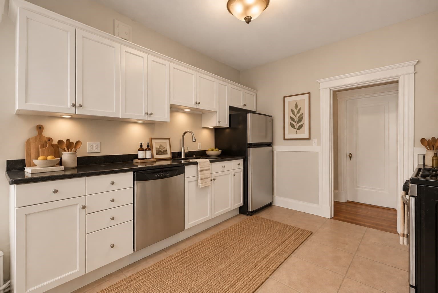 Condominium at 17 Green St # 2, Boston MA 02129, Boston, photo 4 of 17