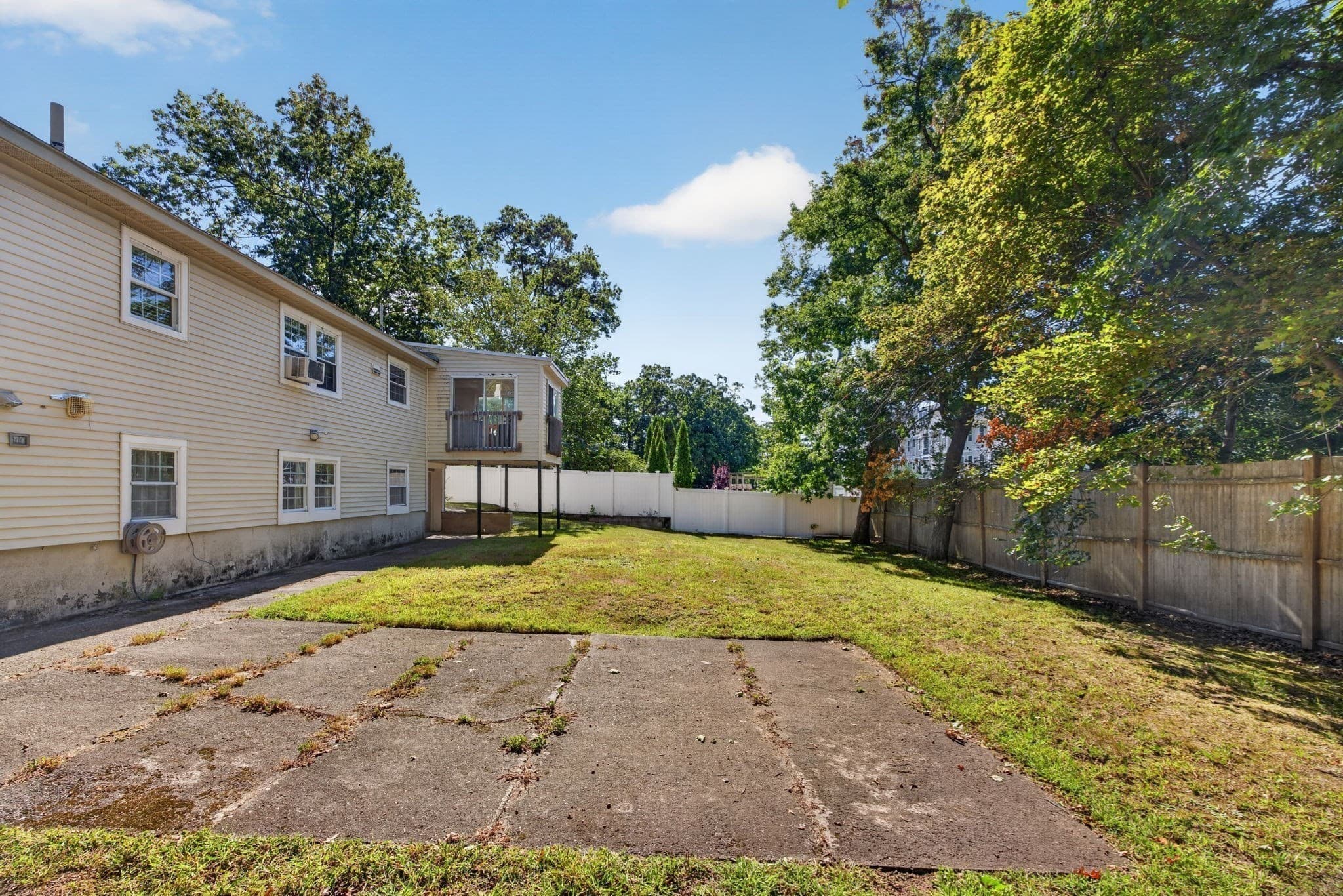 Single Family Residence at 7 Madeline Rd, Tewksbury MA 01876, Tewksbury, photo 31 of 39