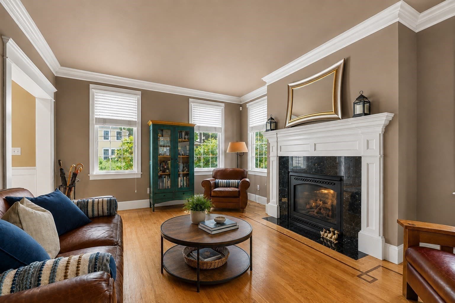 Single Family Residence at 3 Macarthur Rd, Wellesley MA 02482, Wellesley, photo 4 of 38