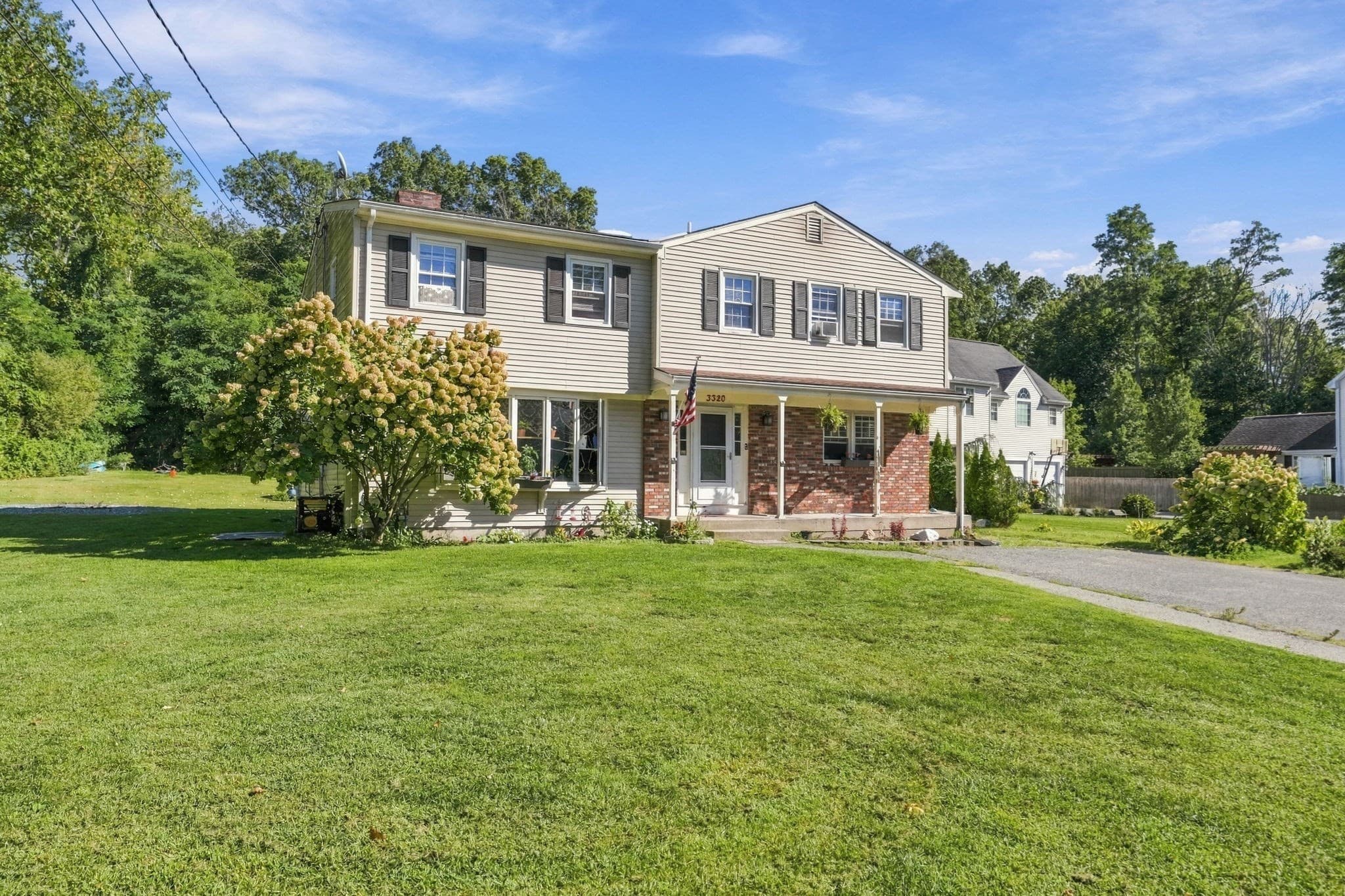 3320 County St, Somerset MA 02726