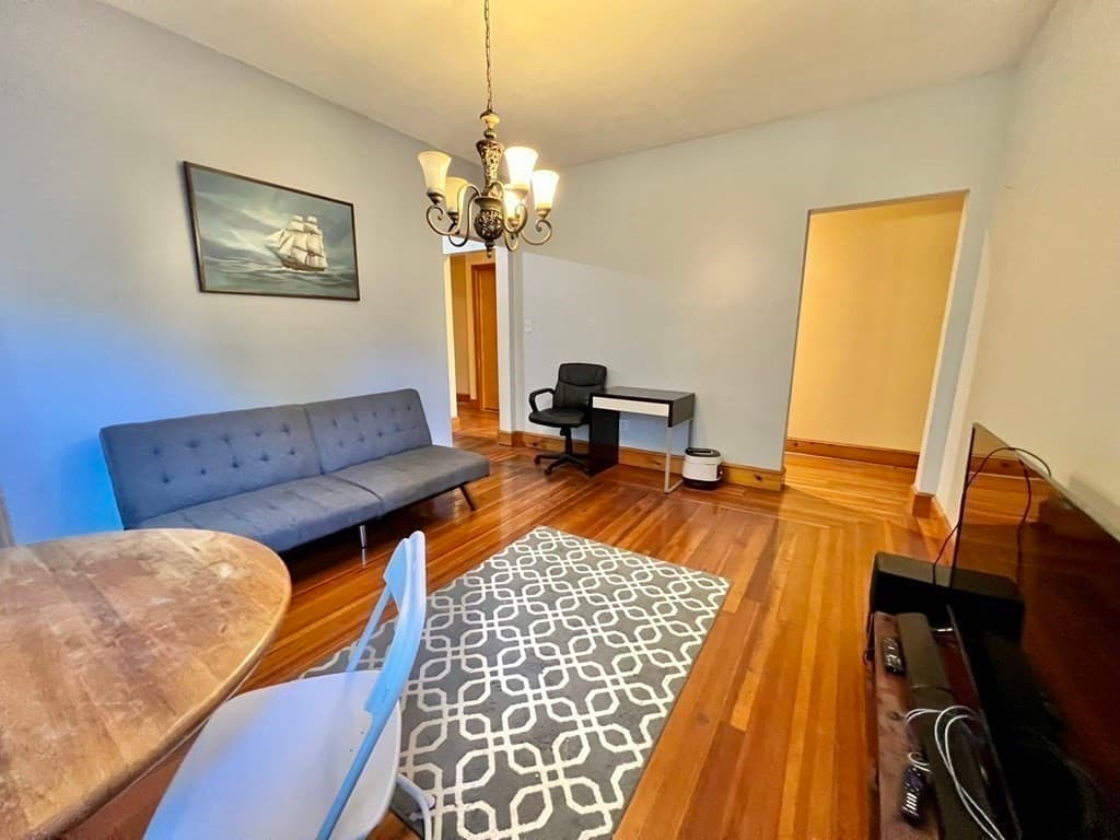 558 Washington St # 1, Boston MA 02135