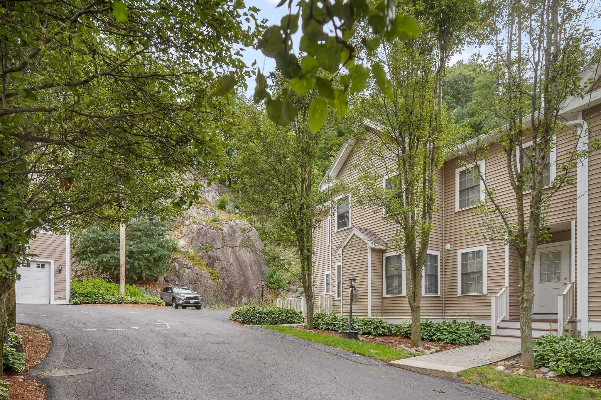 Condominium at 824 Main St. # 3, Wakefield MA 01880, Wakefield, photo 5 of 33