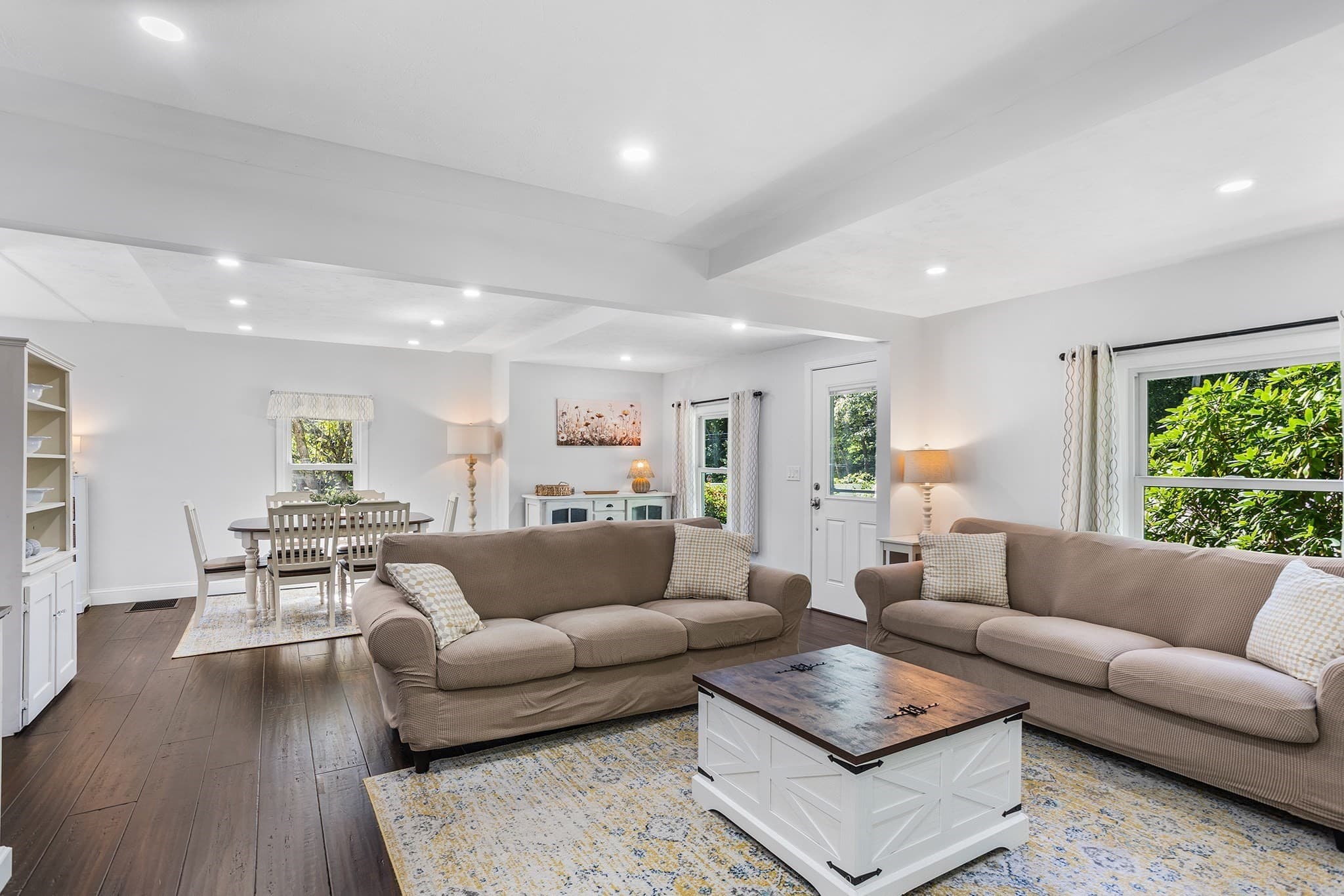 Single Family Residence at 438 Reservoir St, Holden MA 01520, Holden, photo 2 of 29