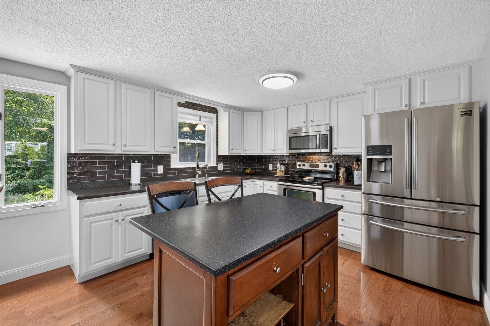 Single Family Residence at 315 Broadway, Raynham MA 02767, Raynham, photo 5 of 40