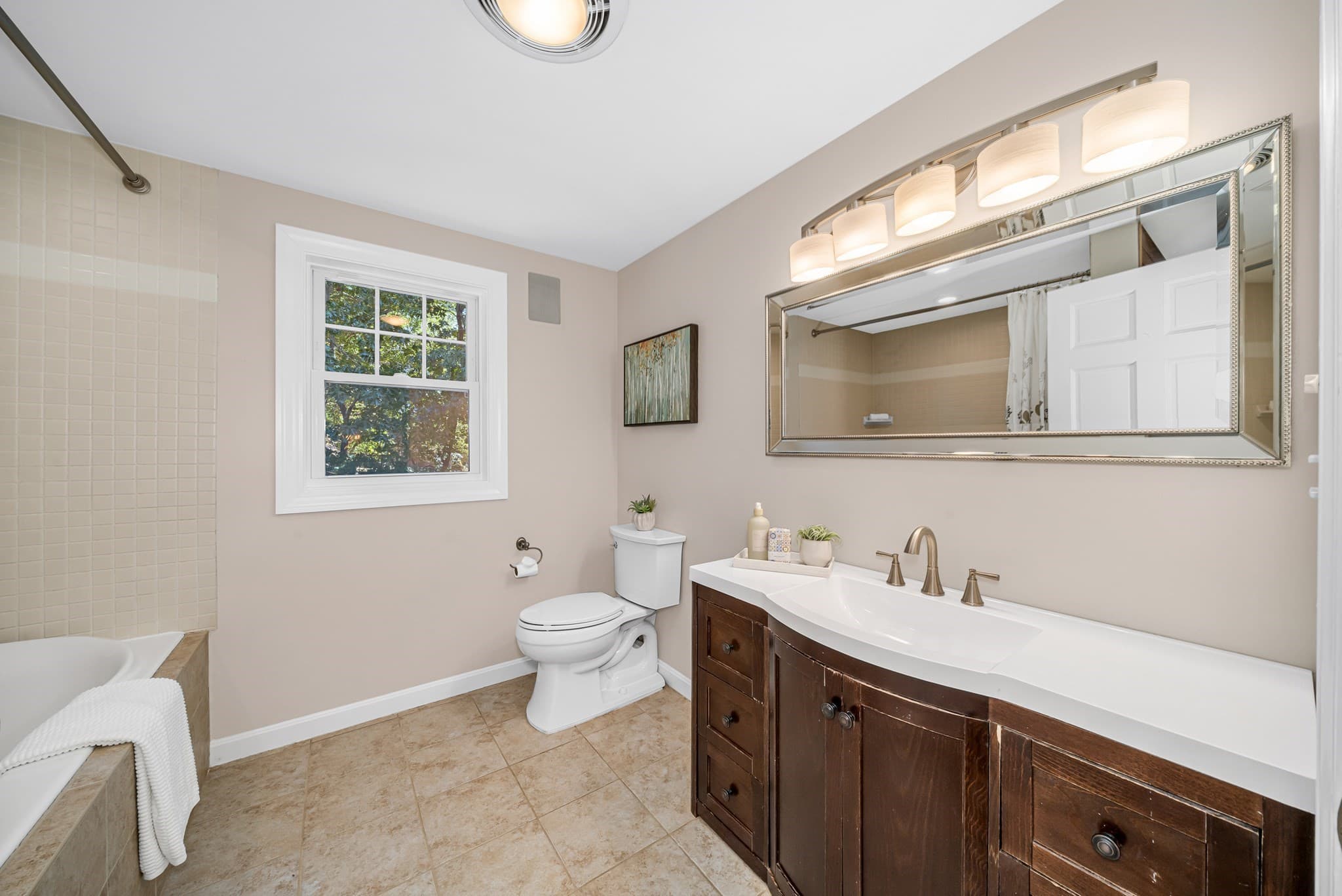 Single Family Residence at 2 Hunter Dr, Newburyport MA 01950, Newburyport, photo 19 of 36