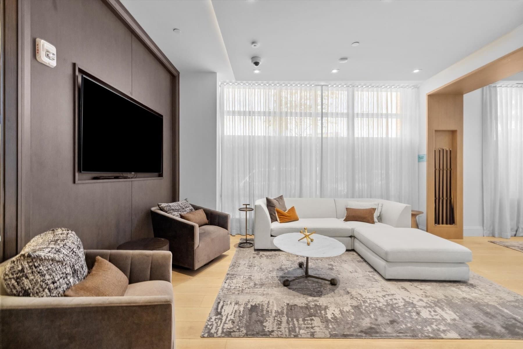 Condominium at 100 Shawmut # 414, Boston MA 02118, photo 19 of 27