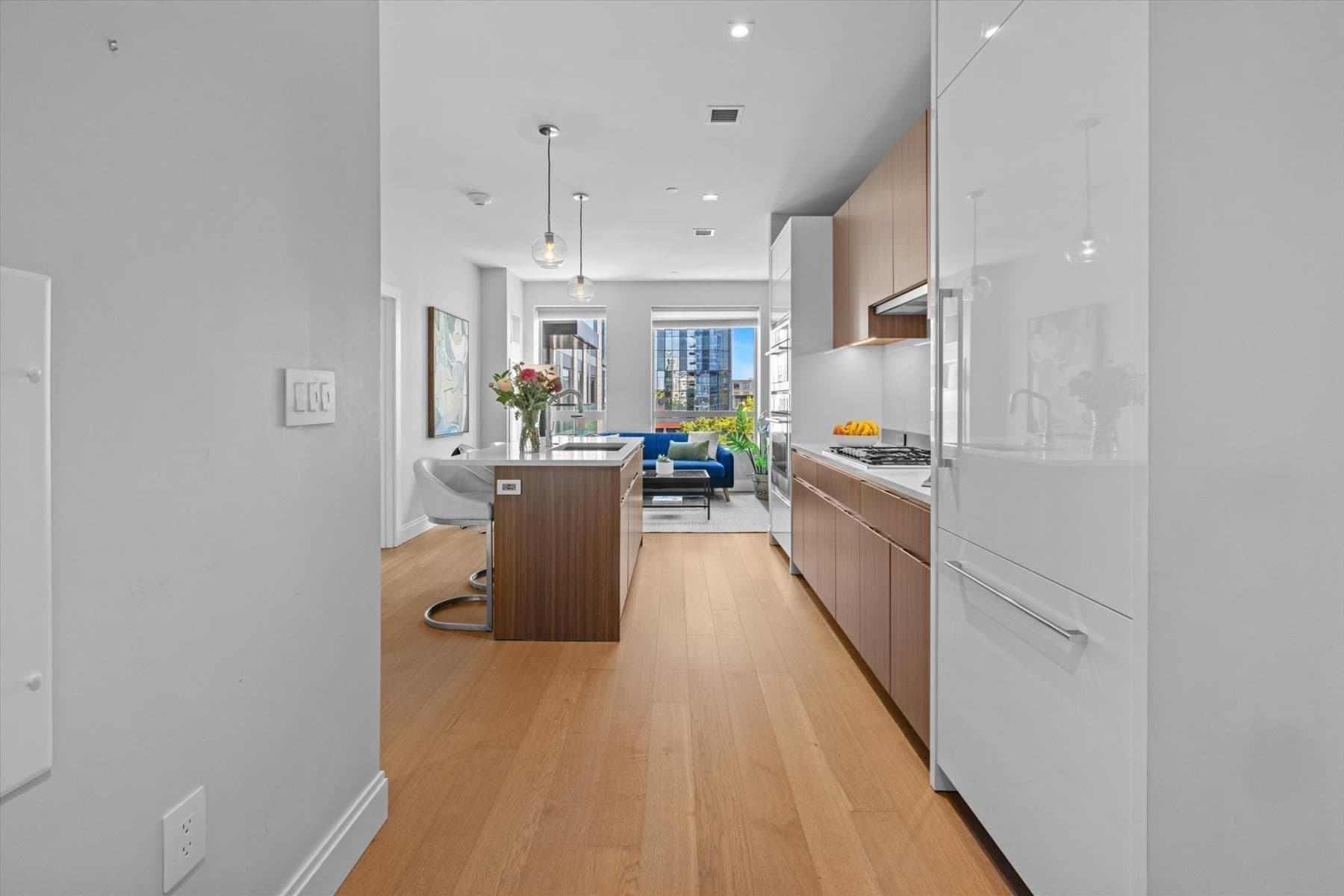 Condominium at 100 Shawmut # 414, Boston MA 02118, photo 8 of 27