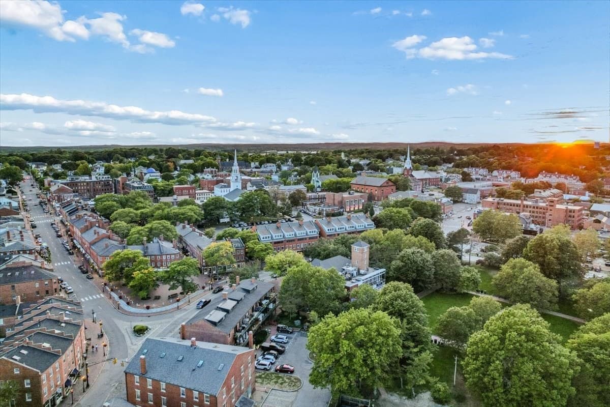 Condominium at 100 State St # 8, Newburyport MA 01950, Newburyport, photo 35 of 40