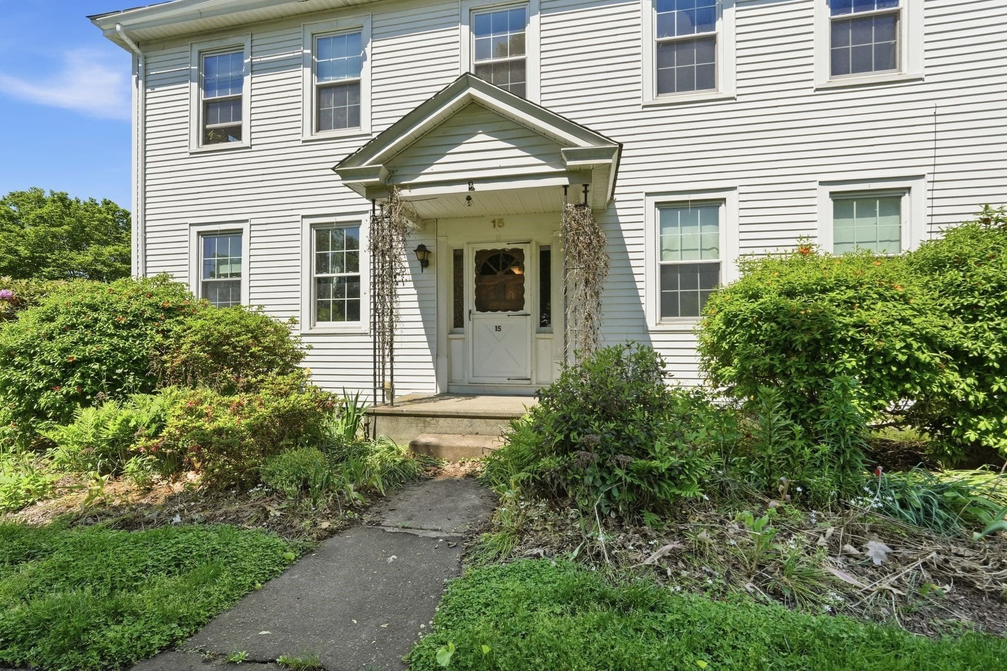 3 Family at 15 Main St, Hatfield MA 01038, photo 2 of 38