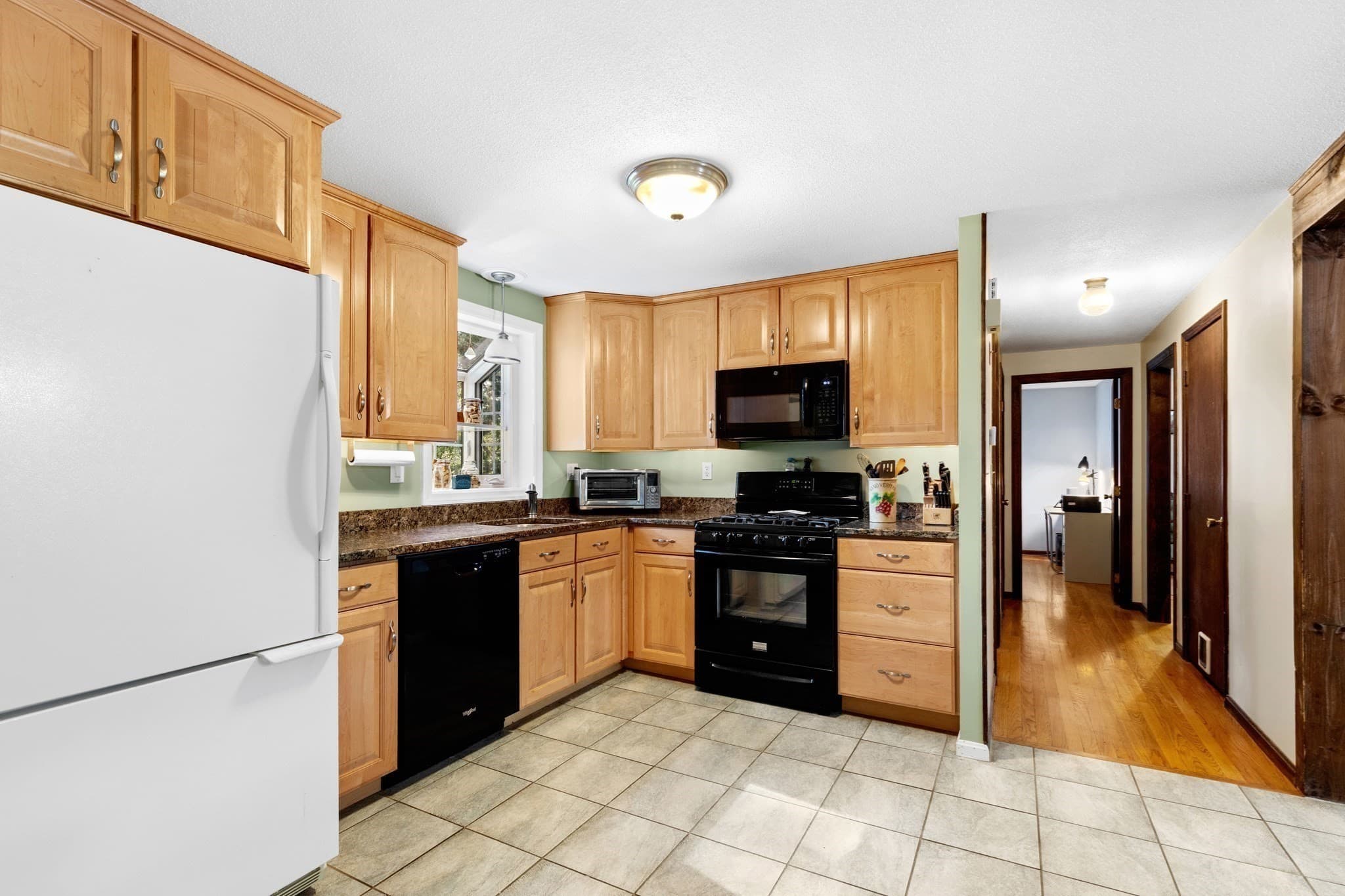 Single Family Residence at 3 Cornish St., Carver MA 02330, Carver, photo 9 of 30
