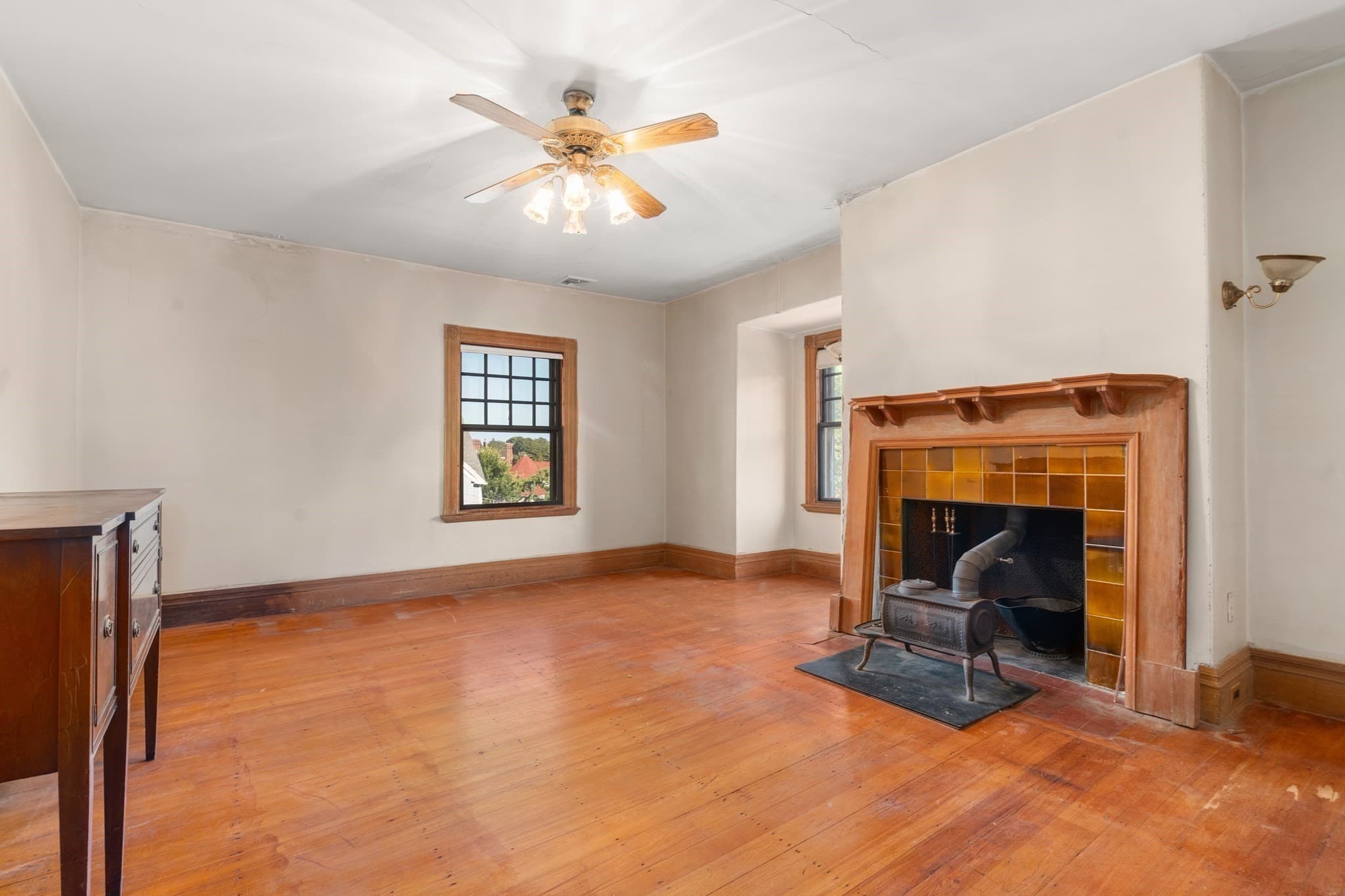 Single Family Residence at 12 Alban St, Boston MA 02124, Boston, photo 16 of 40