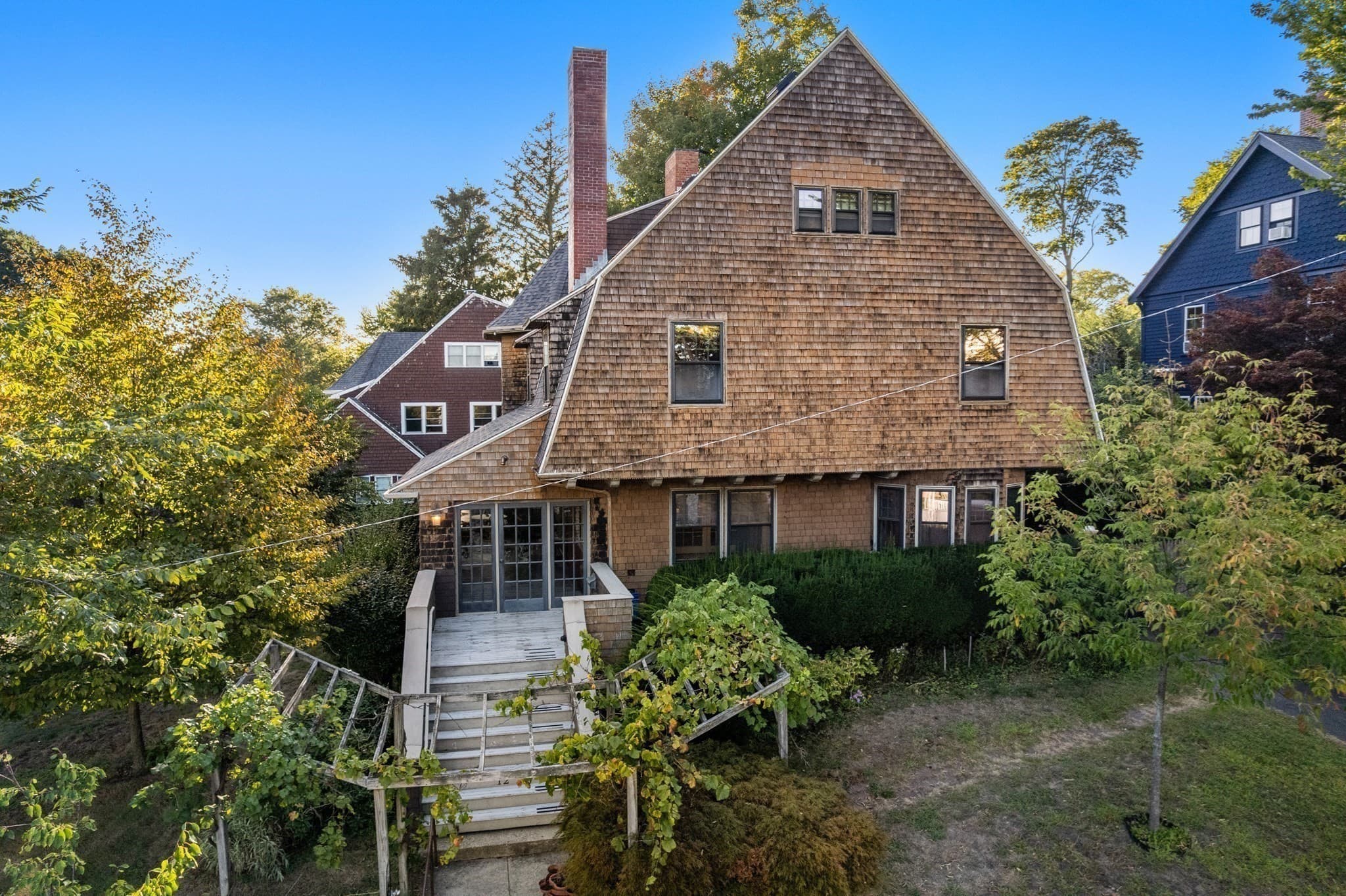 Single Family Residence at 12 Alban St, Boston MA 02124, Boston, photo 3 of 40
