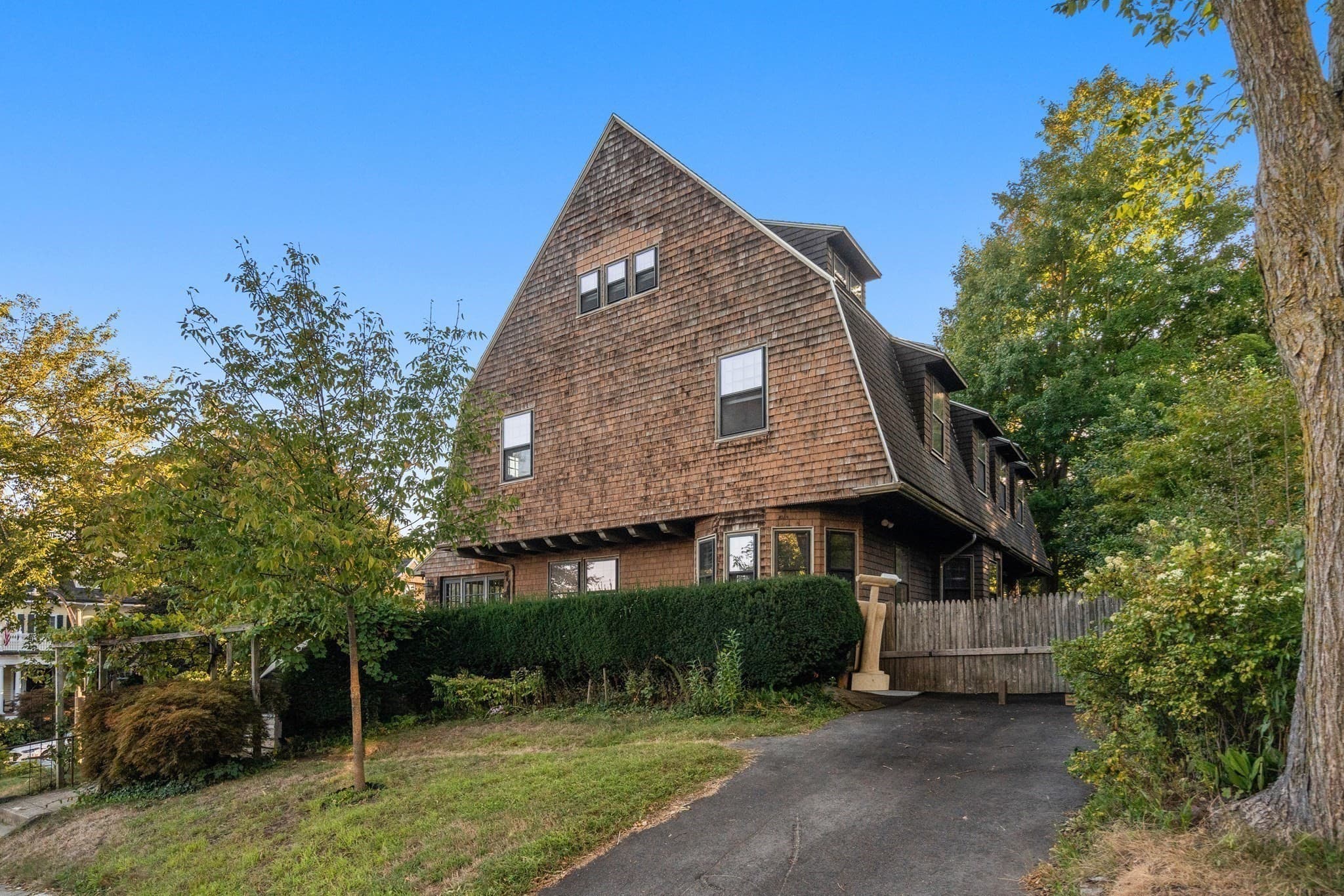 12 Alban St, Boston MA 02124