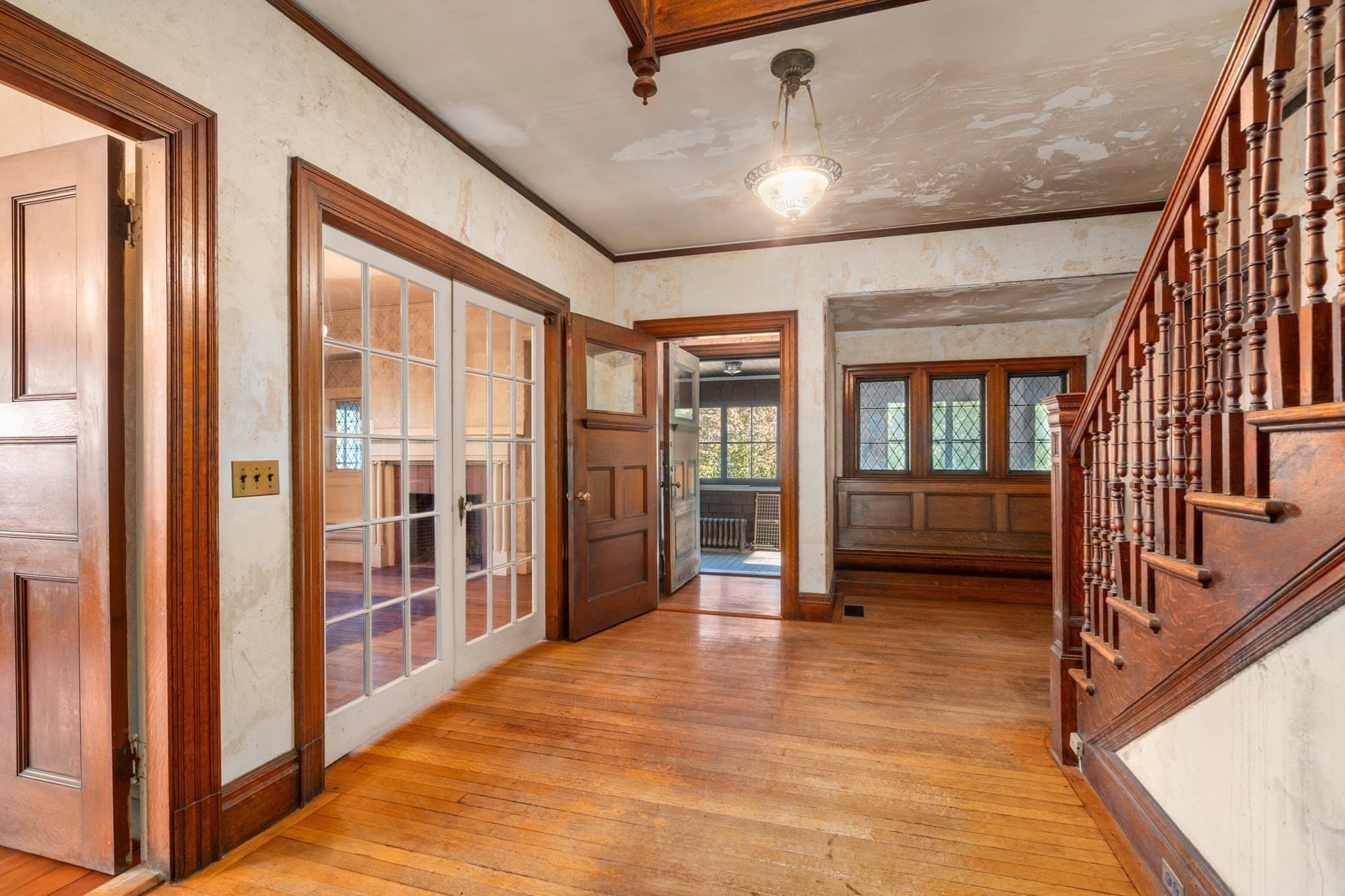 Single Family Residence at 12 Alban St, Boston MA 02124, Boston, photo 9 of 40