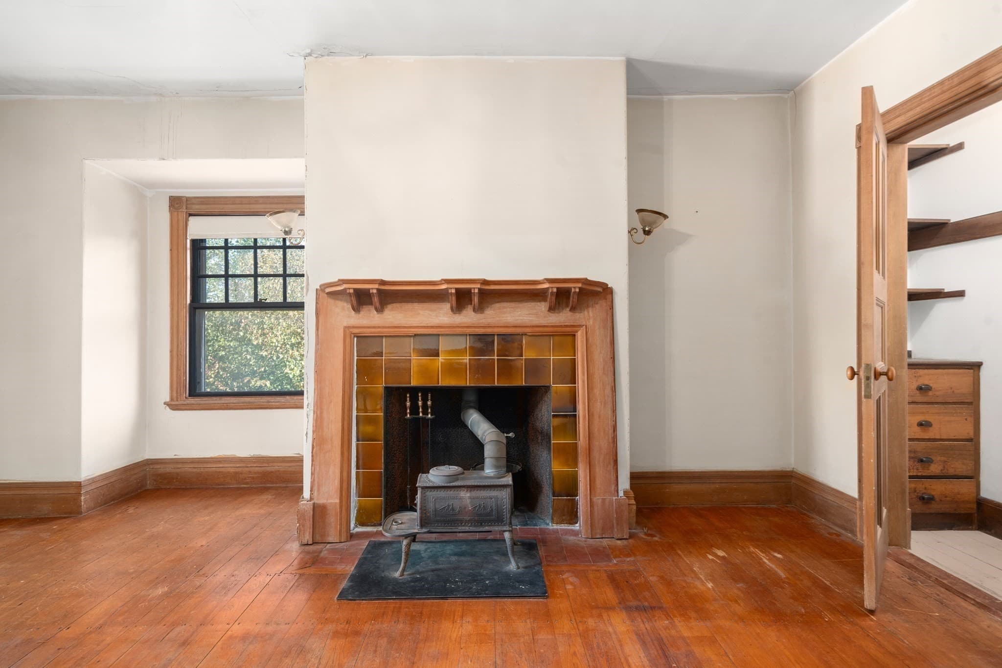Single Family Residence at 12 Alban St, Boston MA 02124, Boston, photo 15 of 40