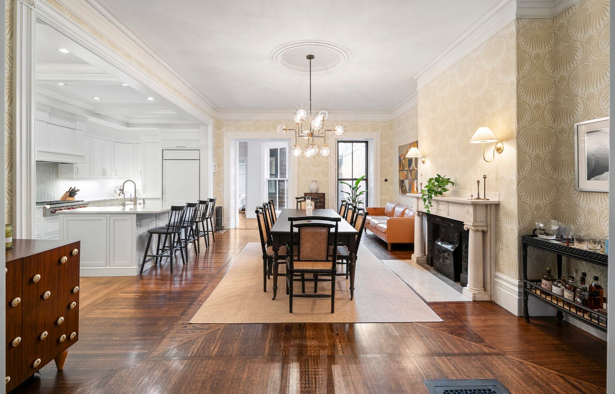 Condominium at 53 Mount Vernon St, Boston MA 02108, Boston, photo 3 of 18
