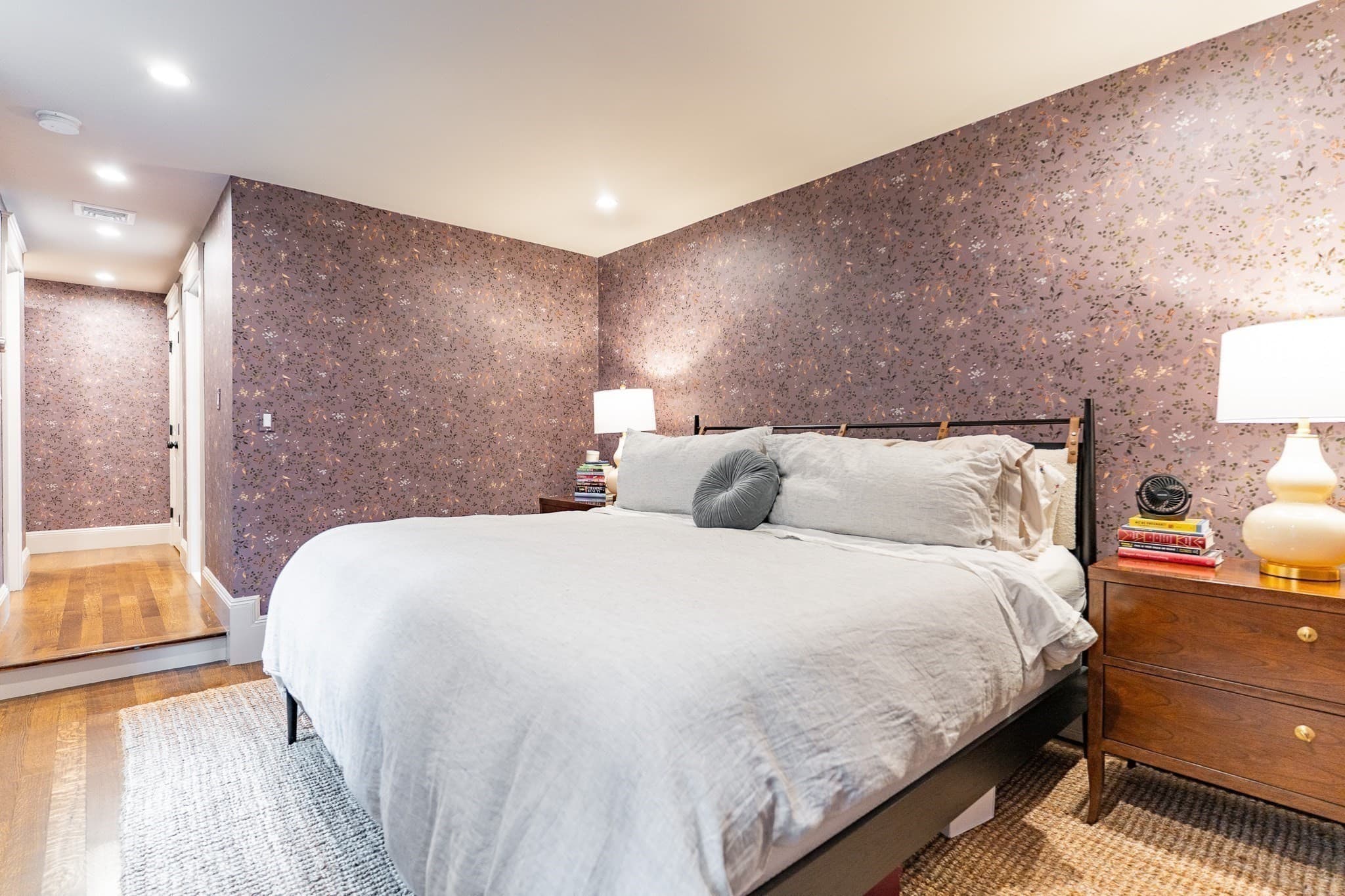 Condominium at 53 Mount Vernon St, Boston MA 02108, Boston, photo 14 of 18