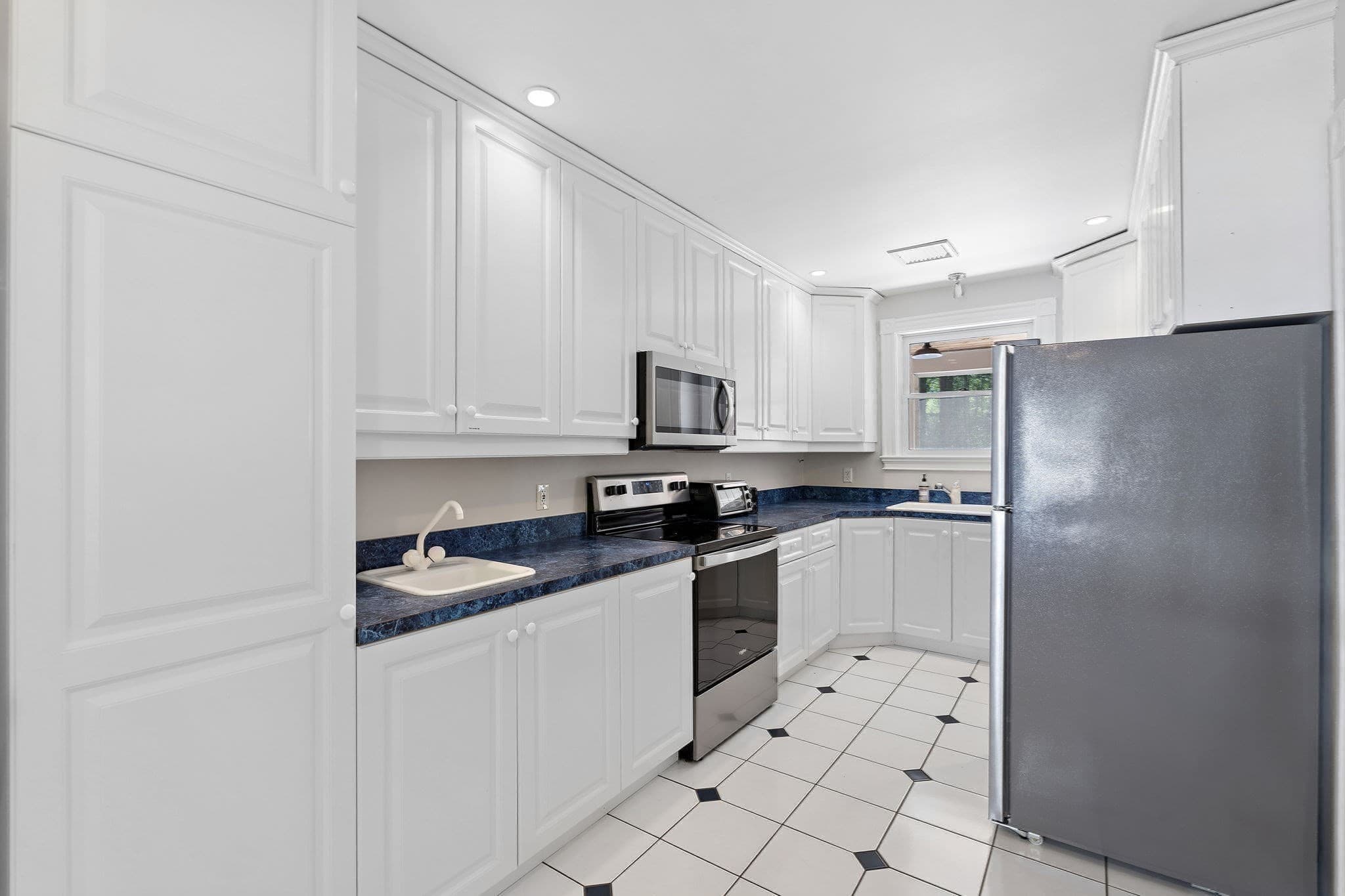 Single Family Residence at 160 Range Road, Concord MA 01742, Concord, photo 28 of 31